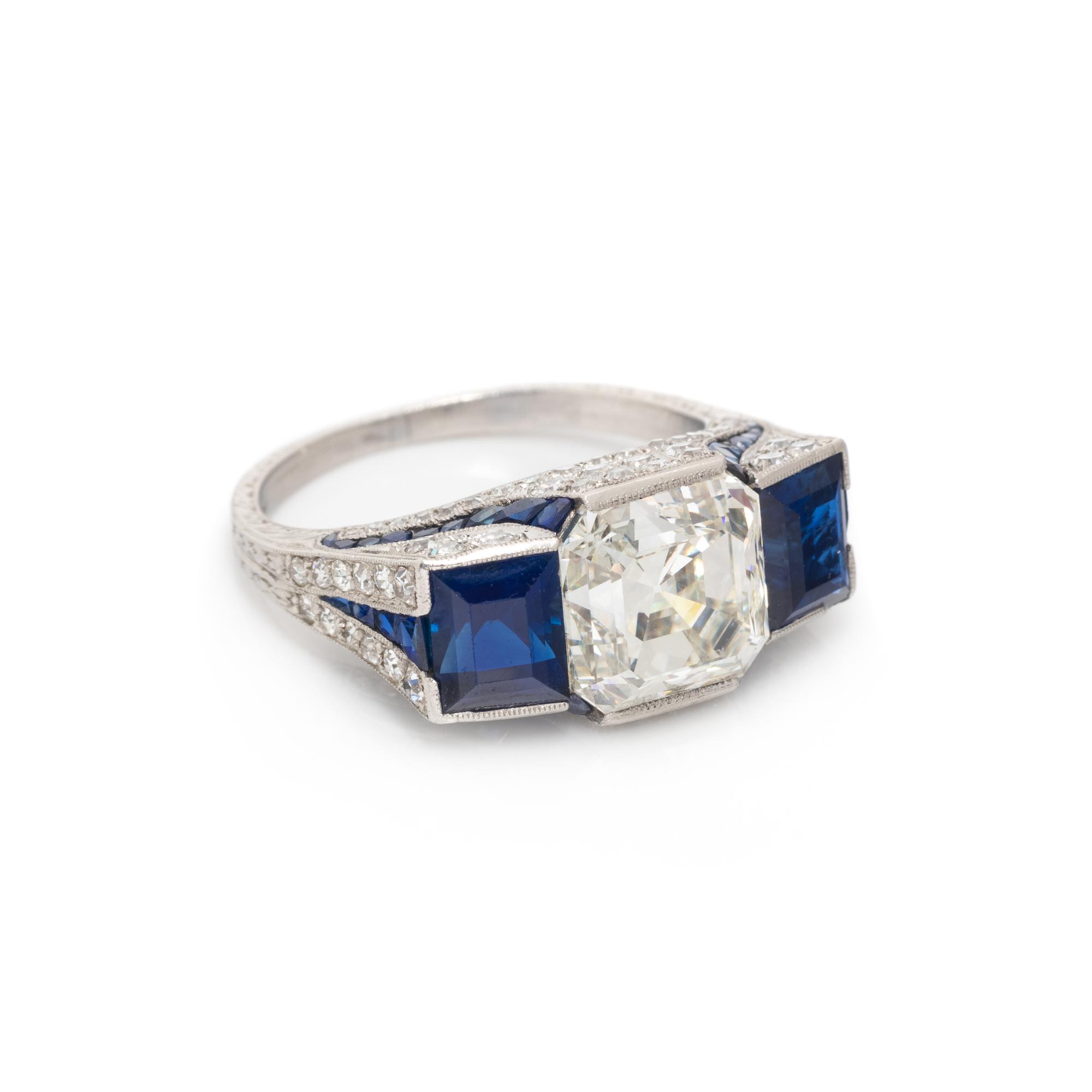 ART DECO, DIAMOND AND SAPPHIRE RING