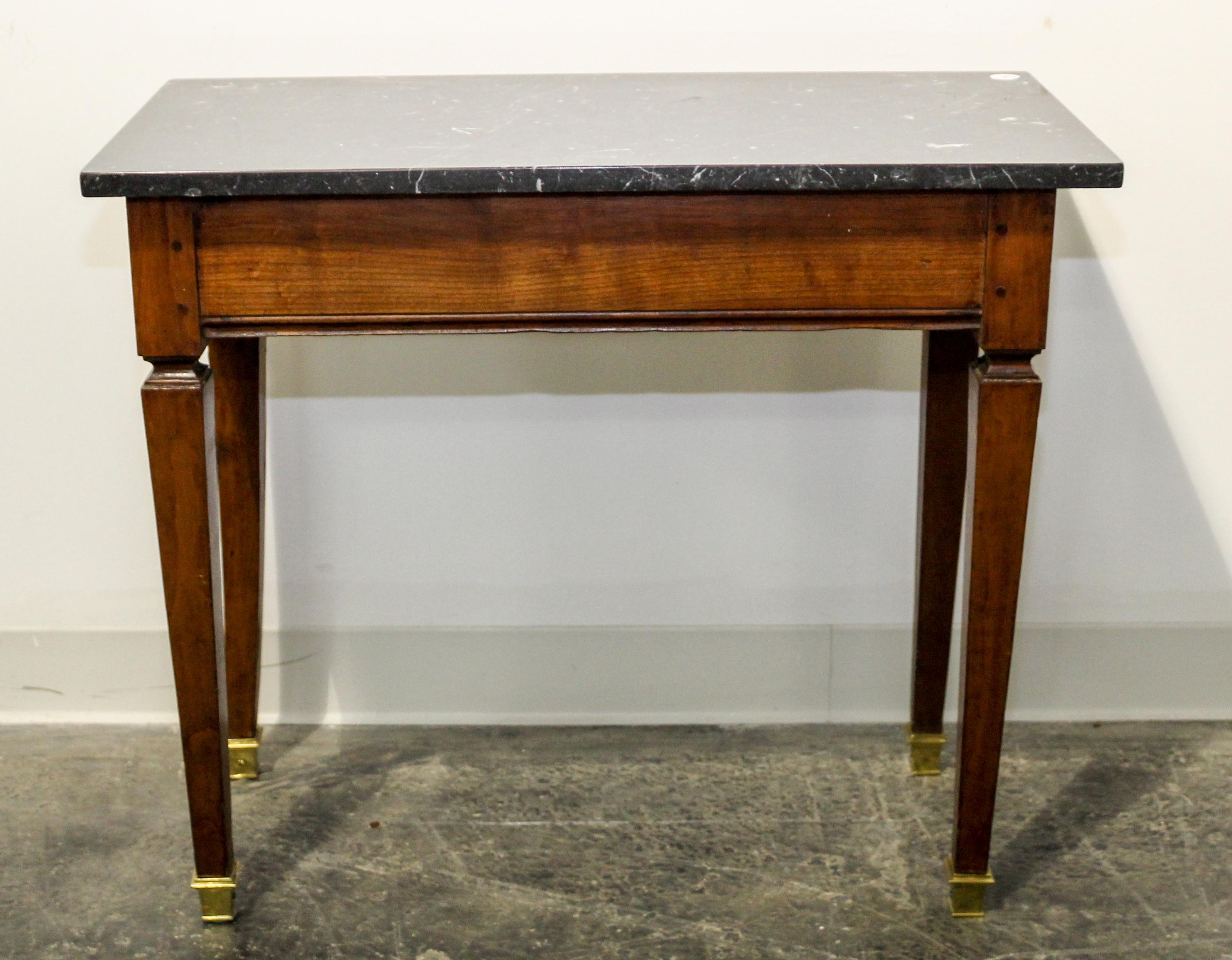 An American Mahogany Table Height 25 1/2 x width 30 x depth 15 inches. — EARLY 20TH CENTURY
