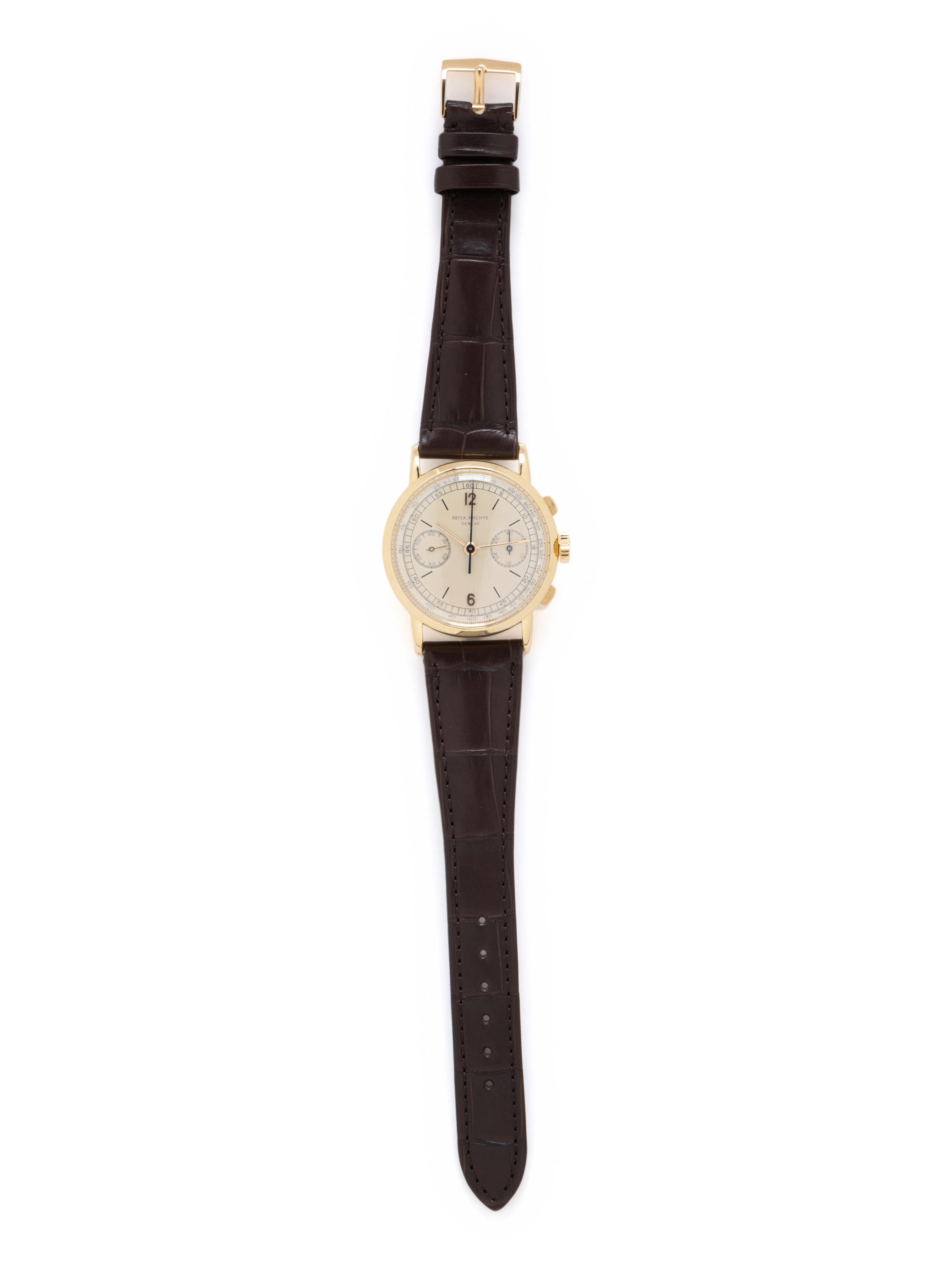 PATEK PHILIPPE, AN 18K YELLOW GOLD CHRONOGRAPH WATCH, EXTRACT FROM THE ARCHIVES & PATEK SERVICE PAPERWORK