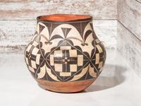 Acoma Pottery Jar