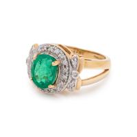 EMERALD AND DIAMOND RING