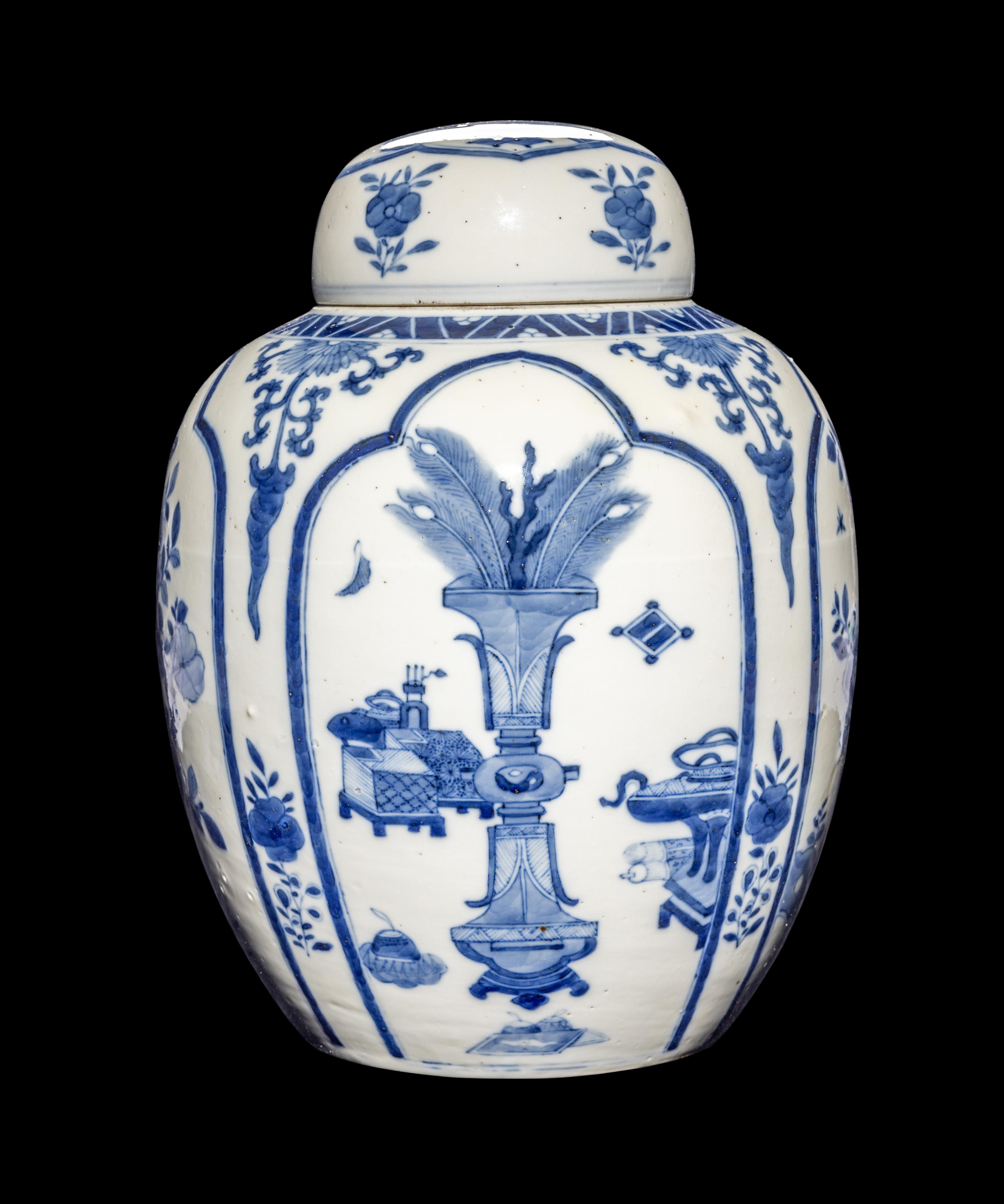 A Chinese Blue and White Porcelain Covered Jar