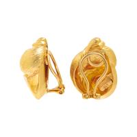 VERDURA, YELLOW GOLD SEASHELL CLIP EARRINGS