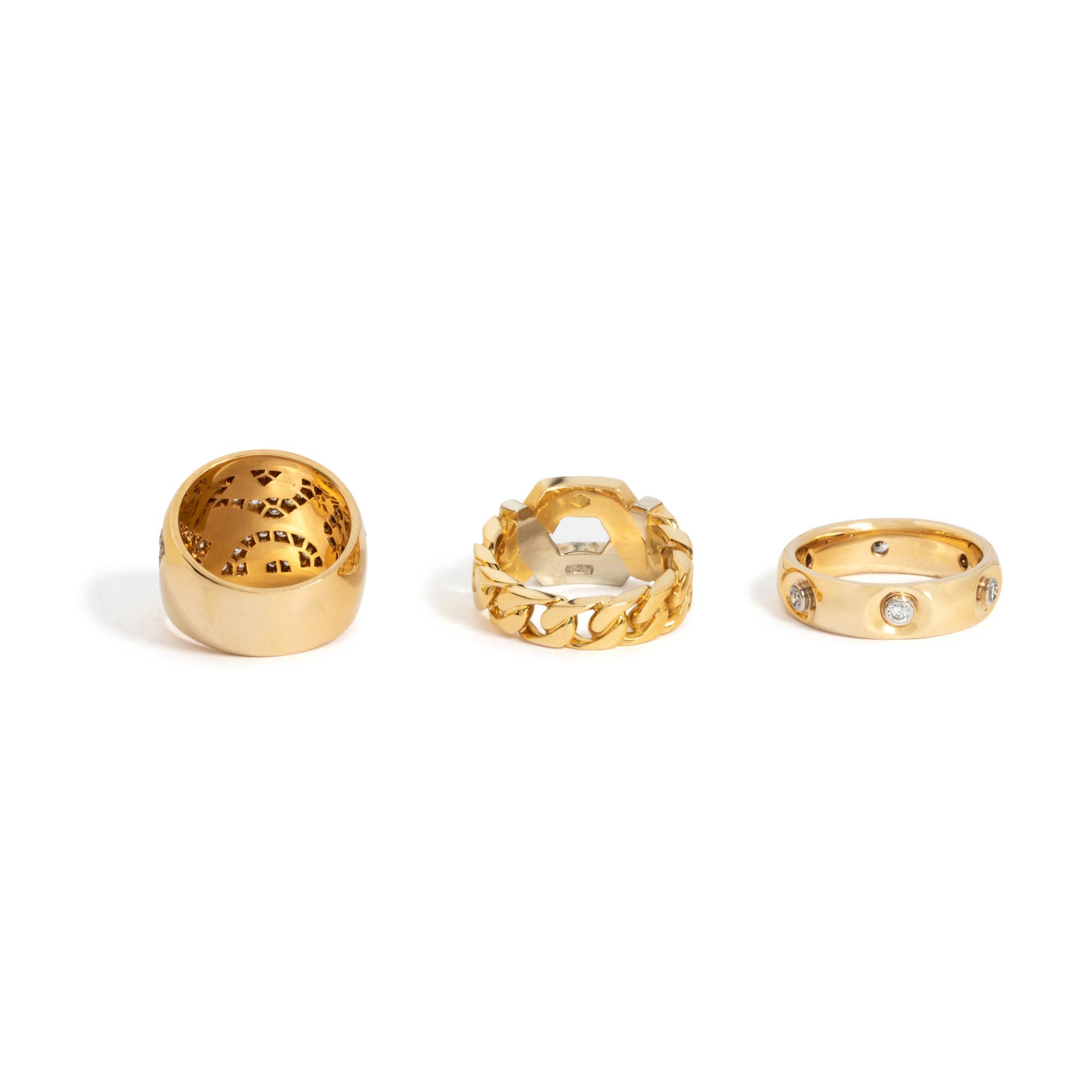 COLLECTION OF YELLOW GOLD AND DIAMOND RINGS