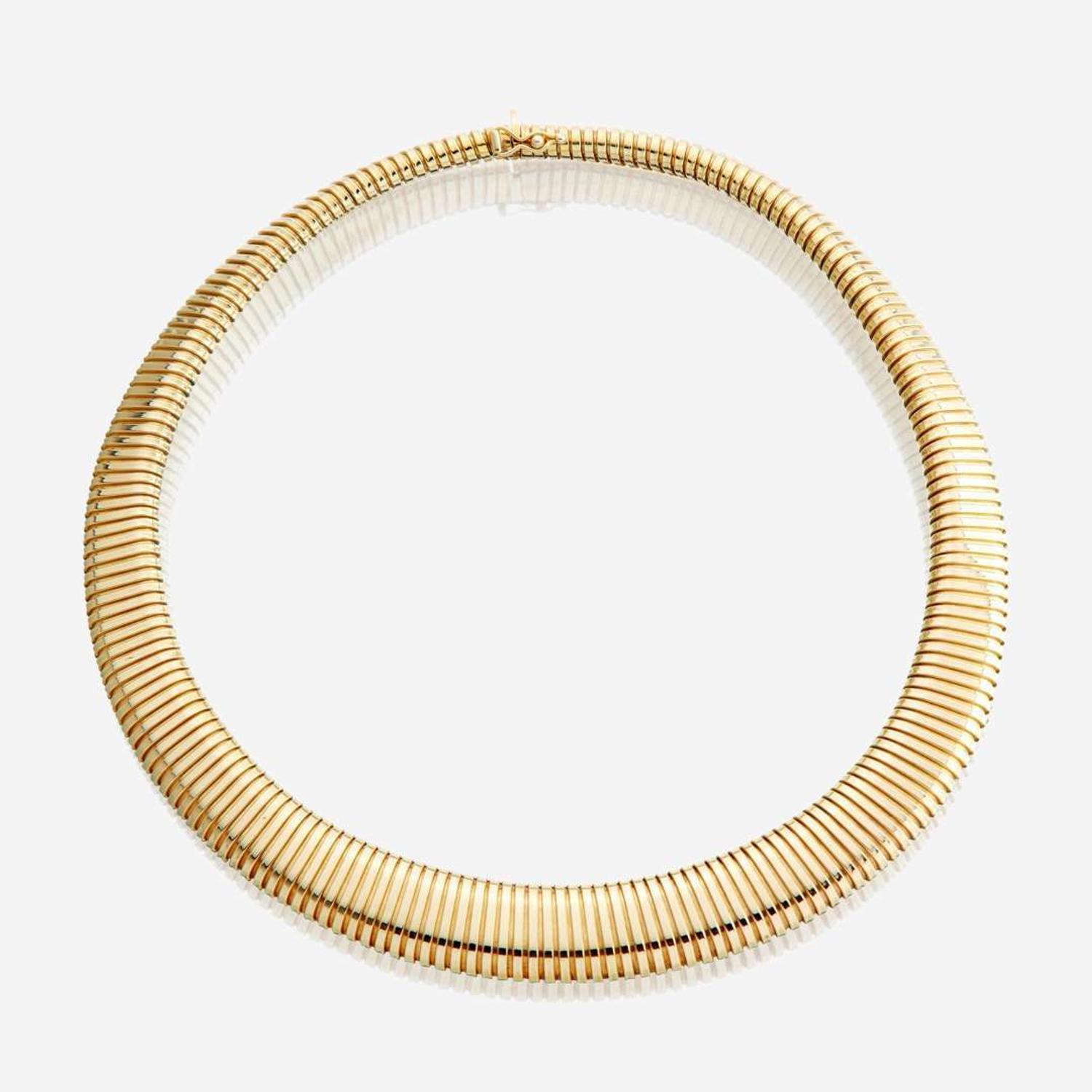 A gold necklace