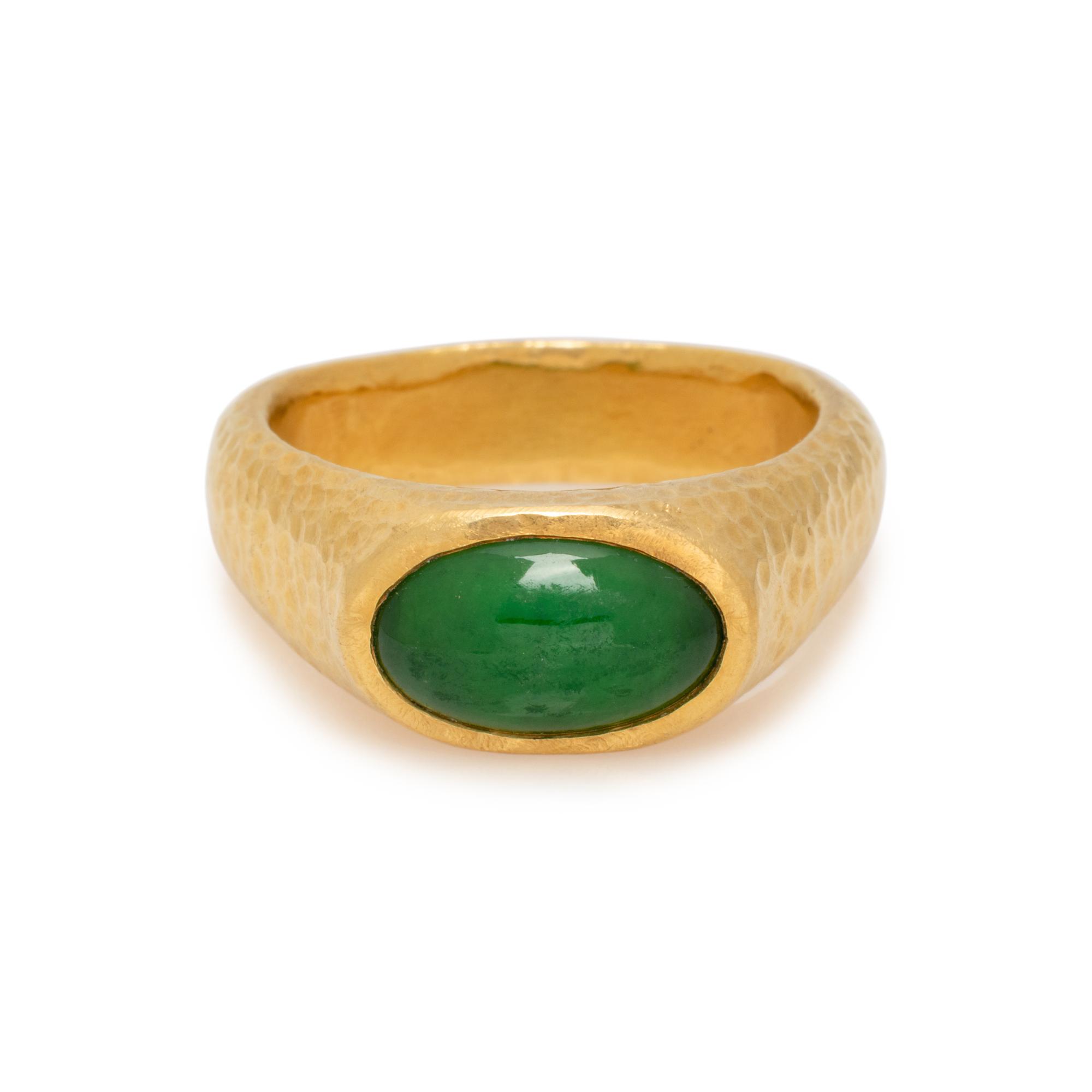YELLOW GOLD AND JADEITE RING
