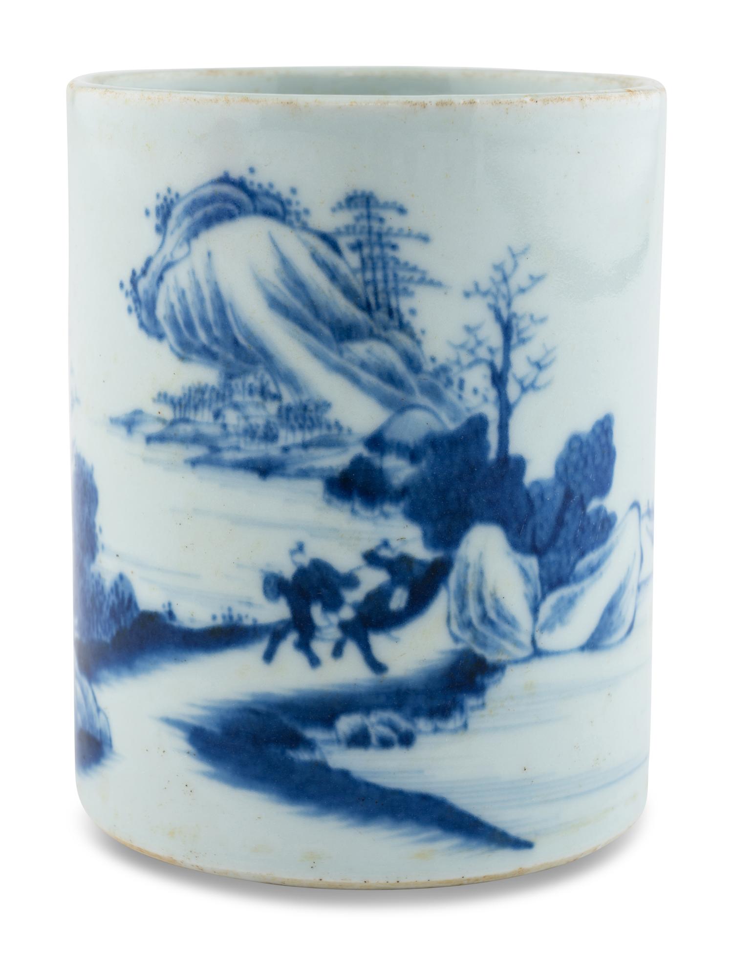 A Chinese Blue and White Porcelain Brushpot