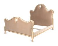 An Ebanista Beau Ruban Bed