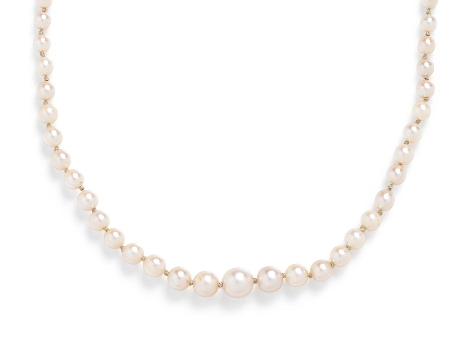 FRENCH, PEARL NECKLACE