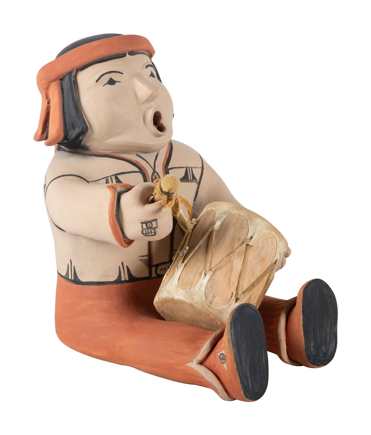 Pottery Singer