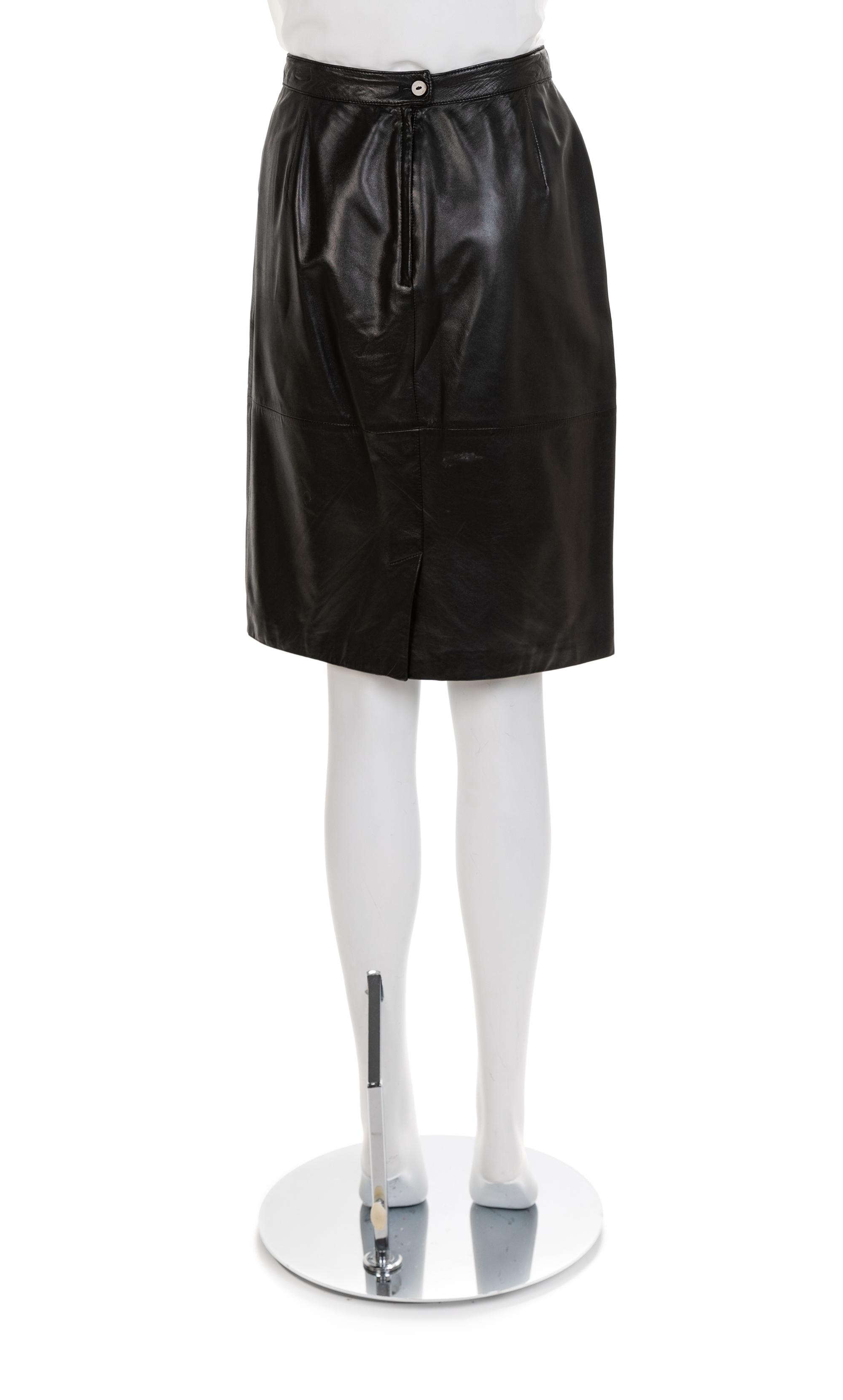 Valentino Black Leather Skirt, 1990-2000s Size label: 44