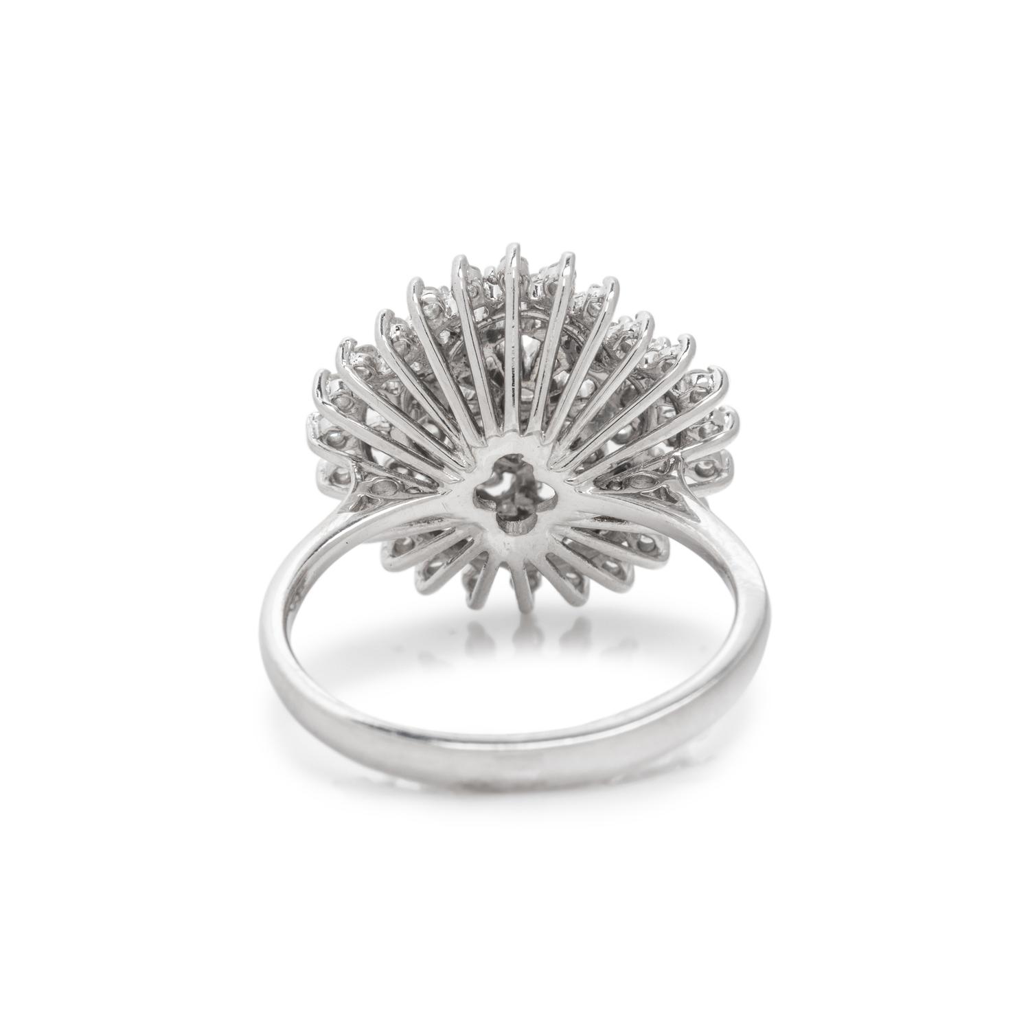 WHITE GOLD AND DIAMOND COCKTAIL RING