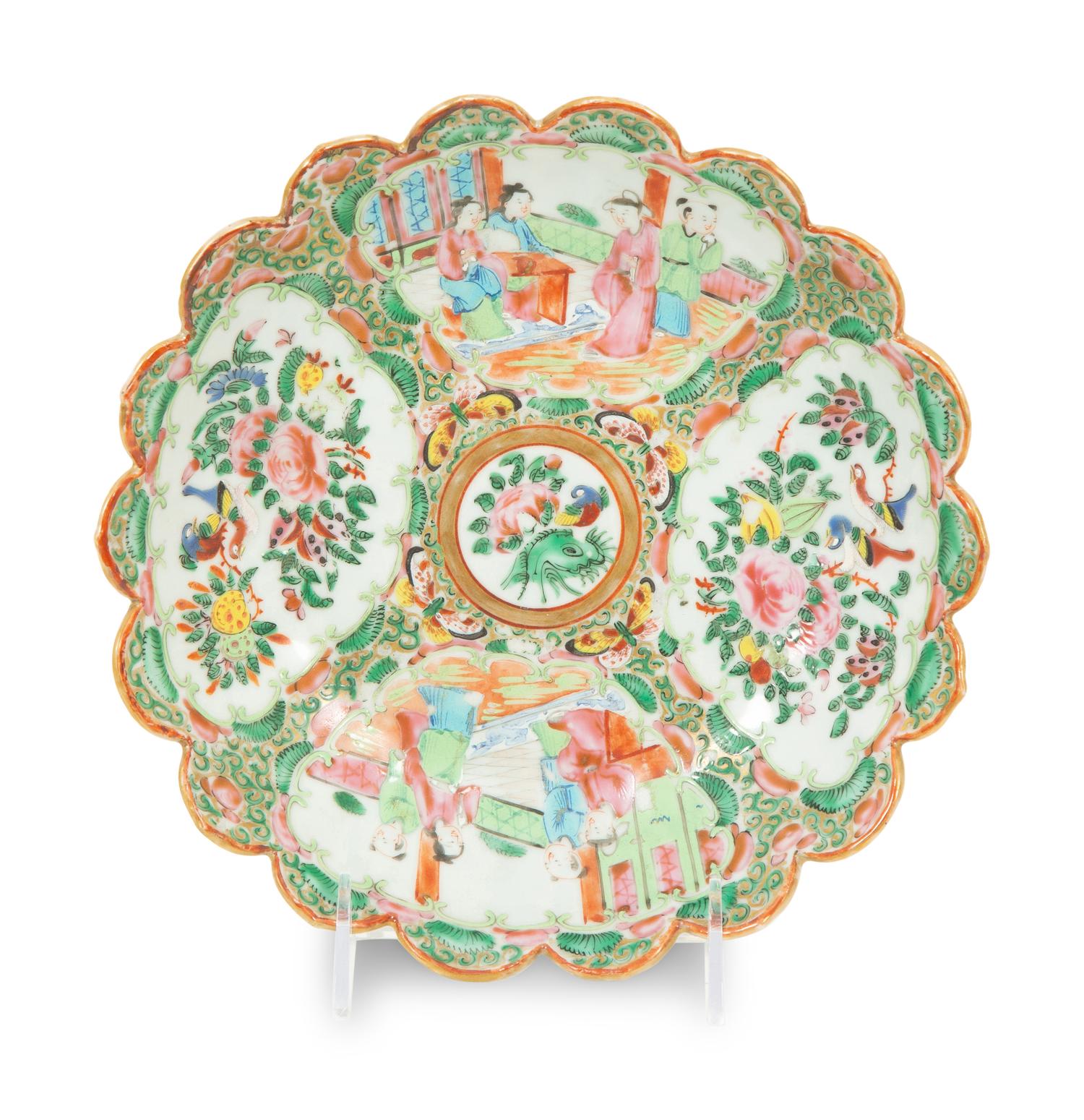A Rose Medallion Scalloped Edge Porcelain Plate
