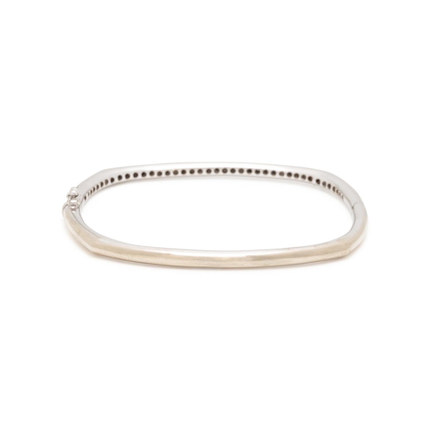 HONORA, WHITE GOLD AND DIAMOND BANGLE BRACELET
