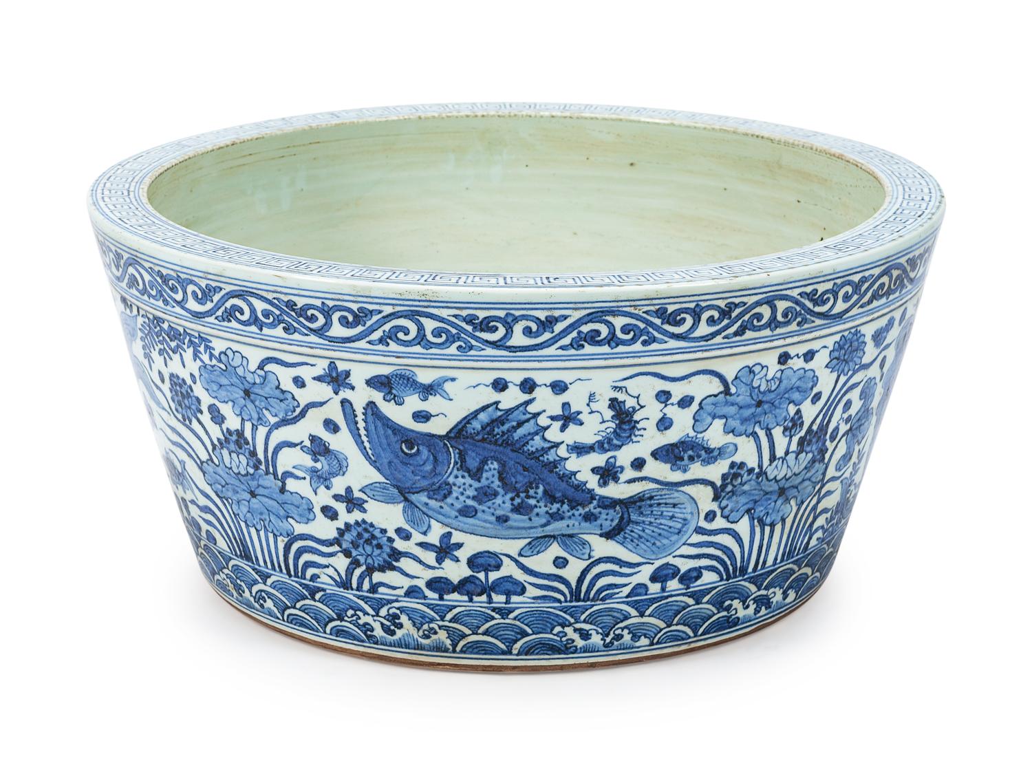 A Chinese Blue and White Porcelain Fishbowl