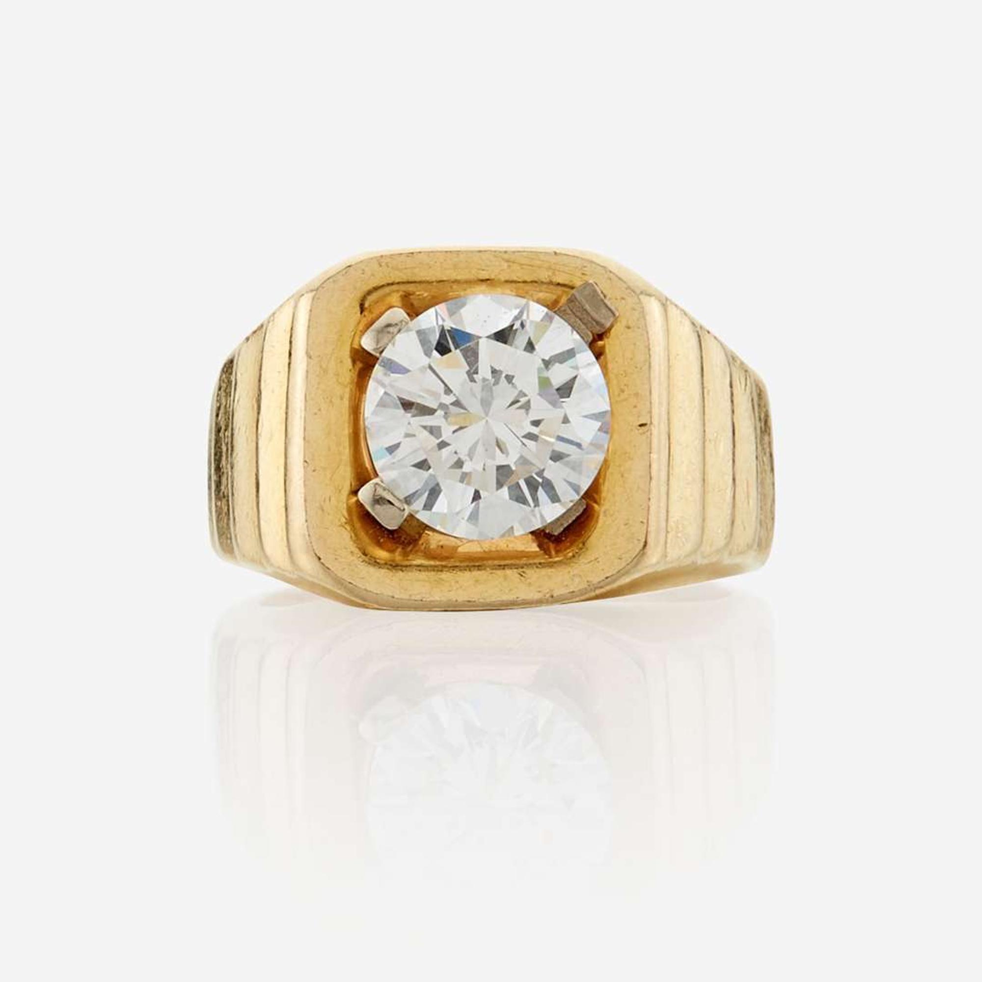 A diamond solitaire