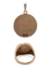 COLLECTION OF YELLOW GOLD ZODIAC JEWELRY