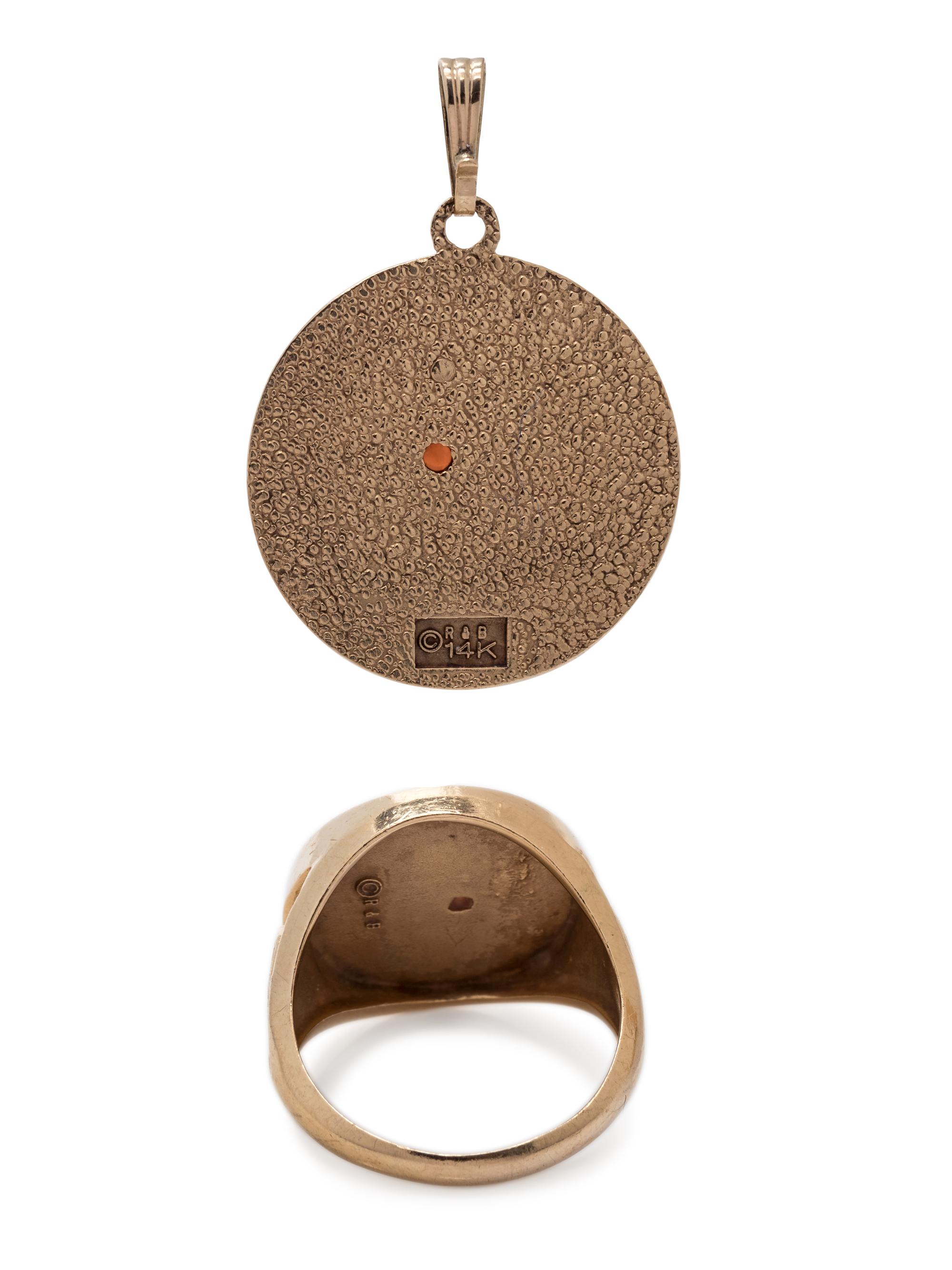 COLLECTION OF YELLOW GOLD ZODIAC JEWELRY