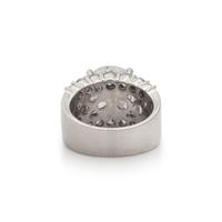 DIAMOND AND PLATINUM RING