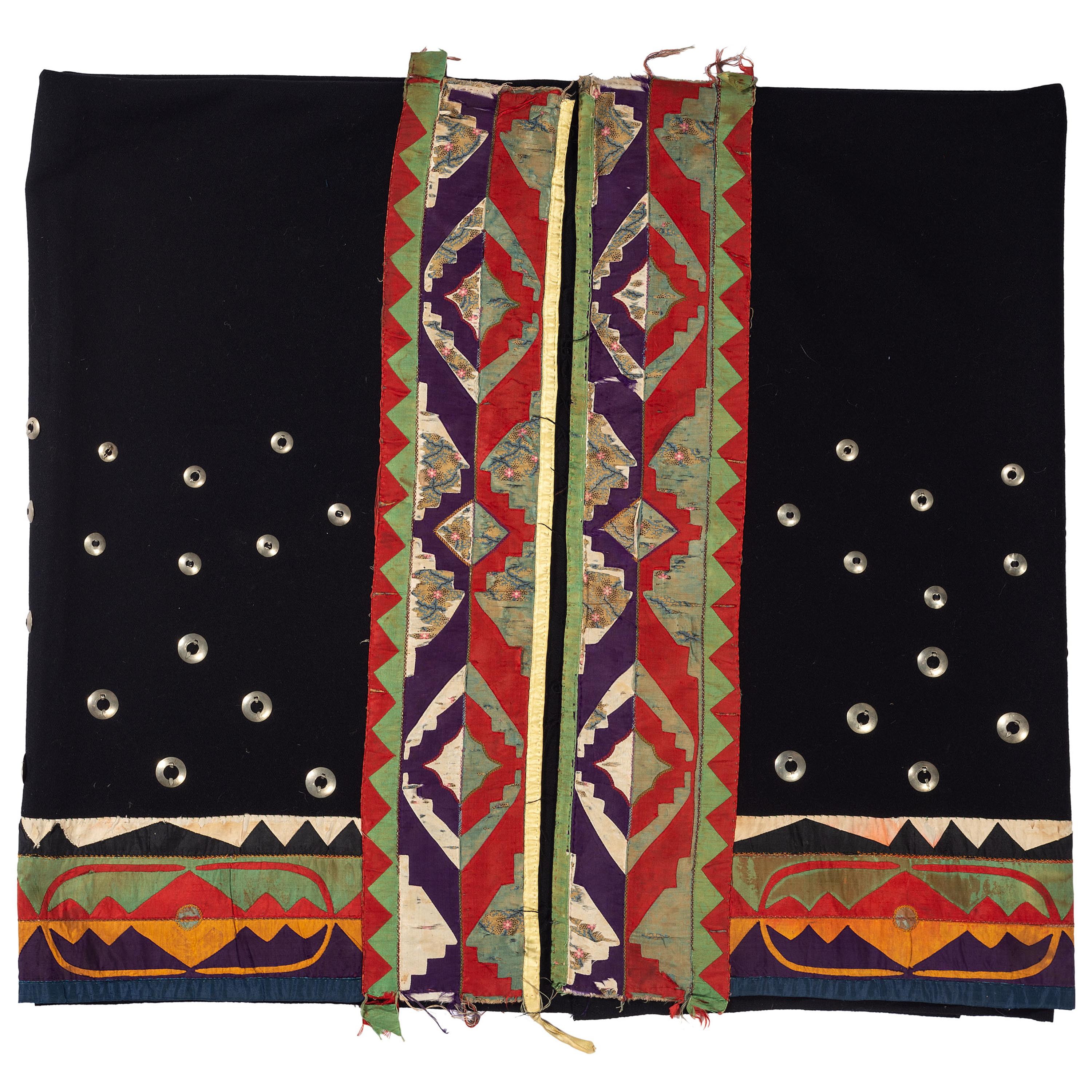 Ho-Chunk Wool Wearing Blanket, with Silk Ribbon Appliqué