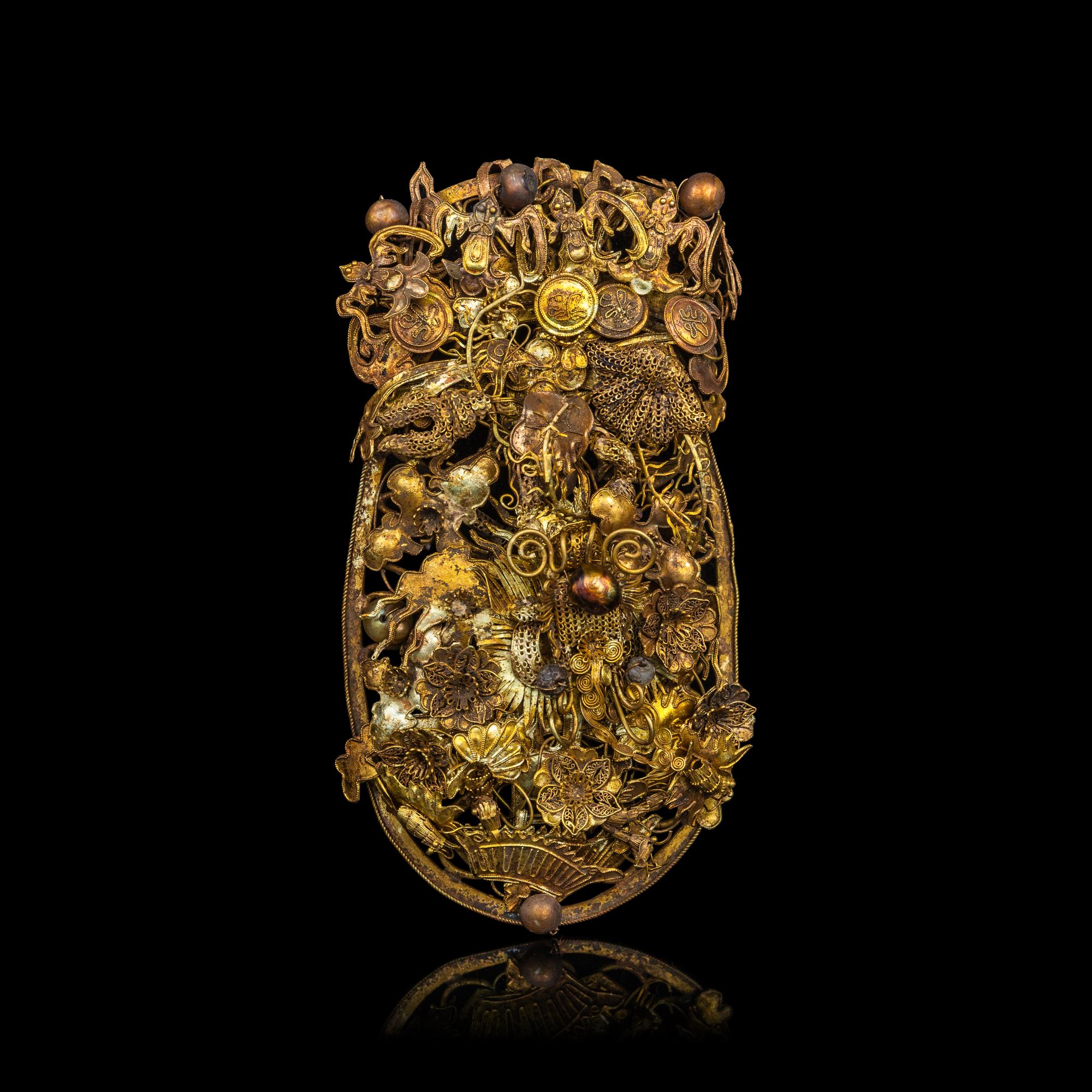 A Chinese Filigree Hair Ornament, Qing Dynasty 清 累絲鈿子