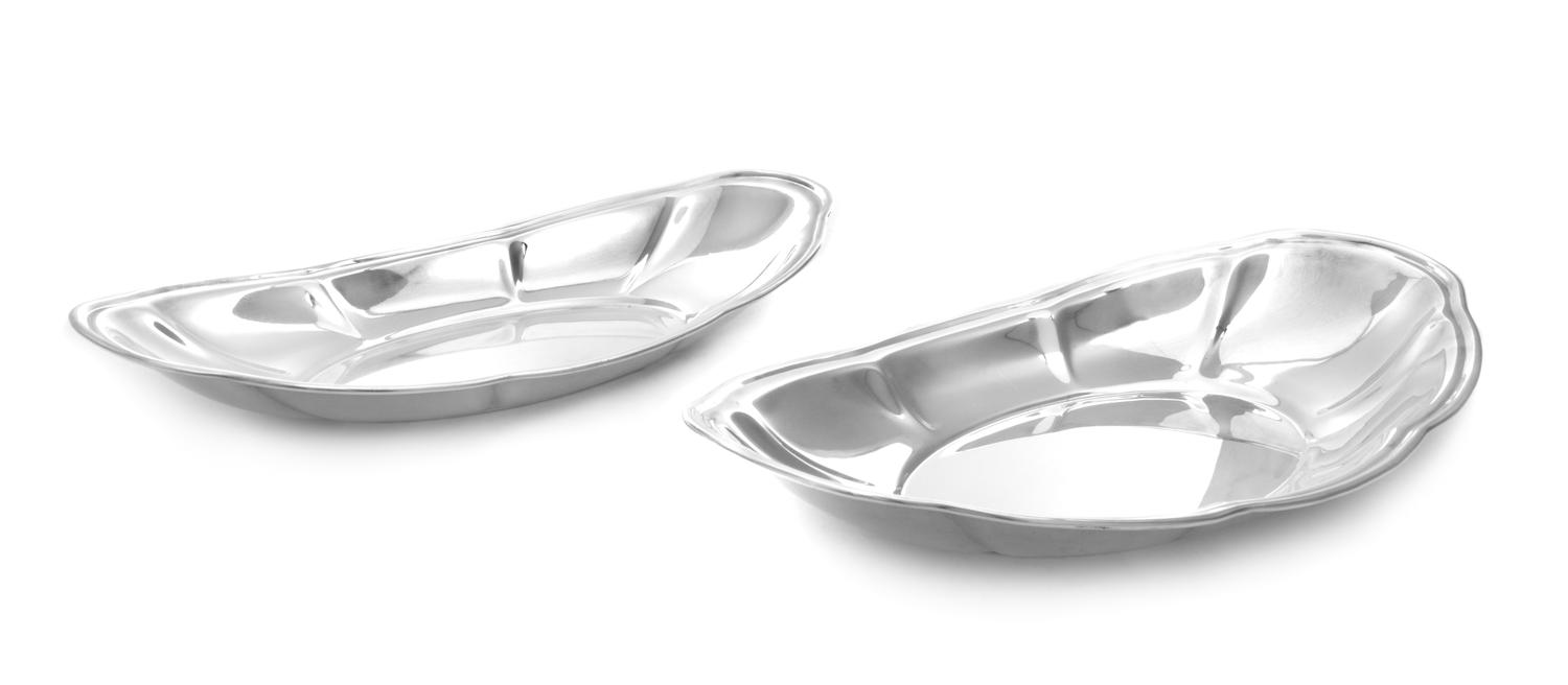 A Pair of American Silver Bread Baskets, , each having a lobed body.