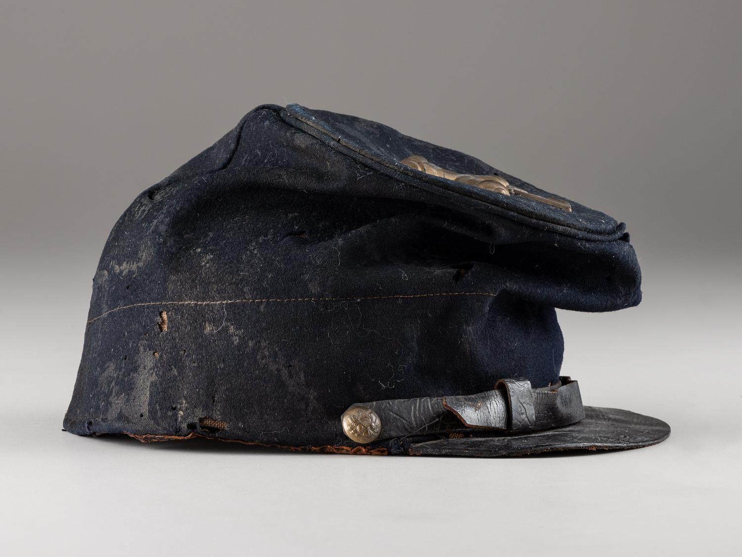 [CIVIL WAR]. 1858 forage cap, Battery E Artillery, with possible identification.