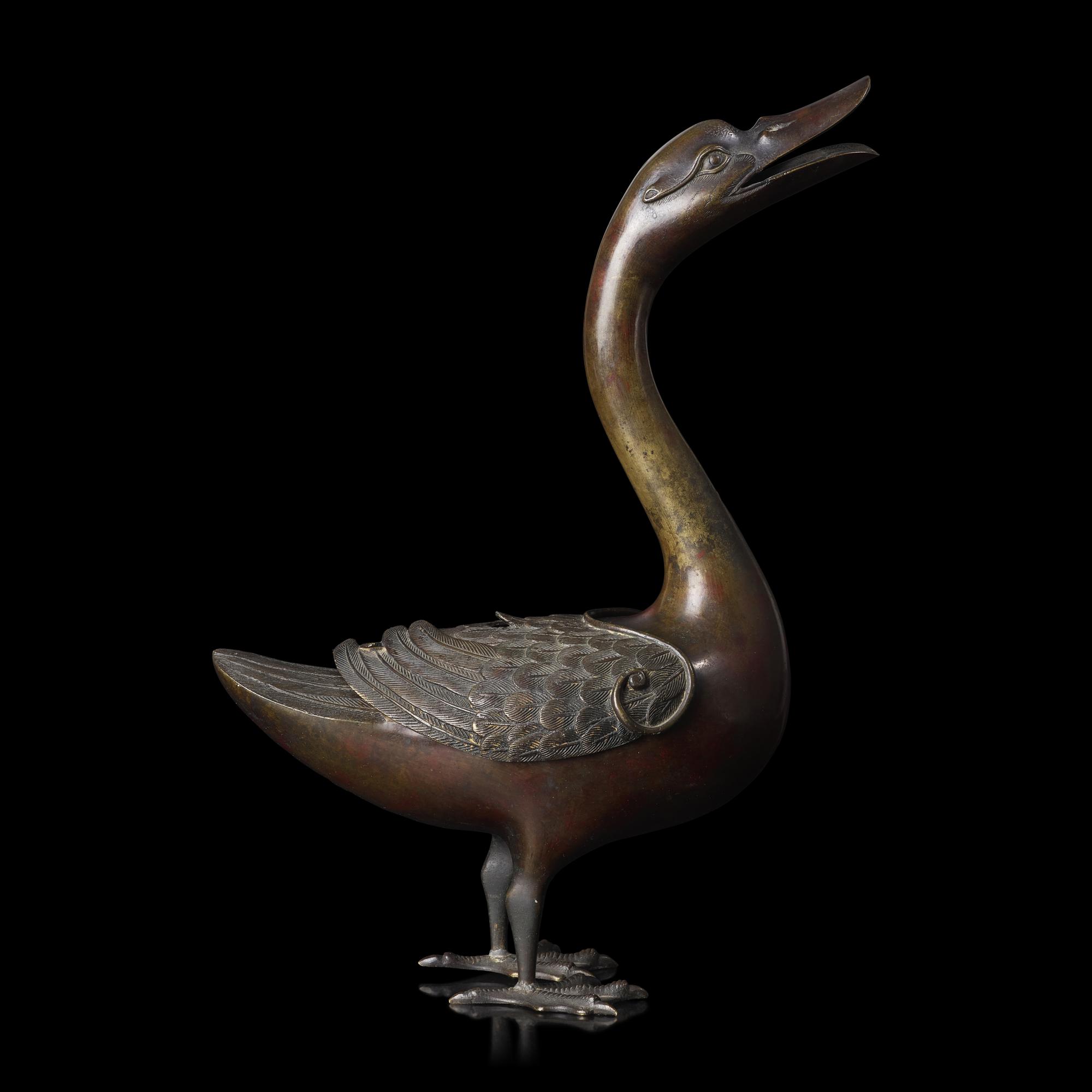 A Patinated Bronze Archaistic "Goose" Covered Censer, 18th/19th Century or Earlier 清中期或更早 仿古銅鳧香薰