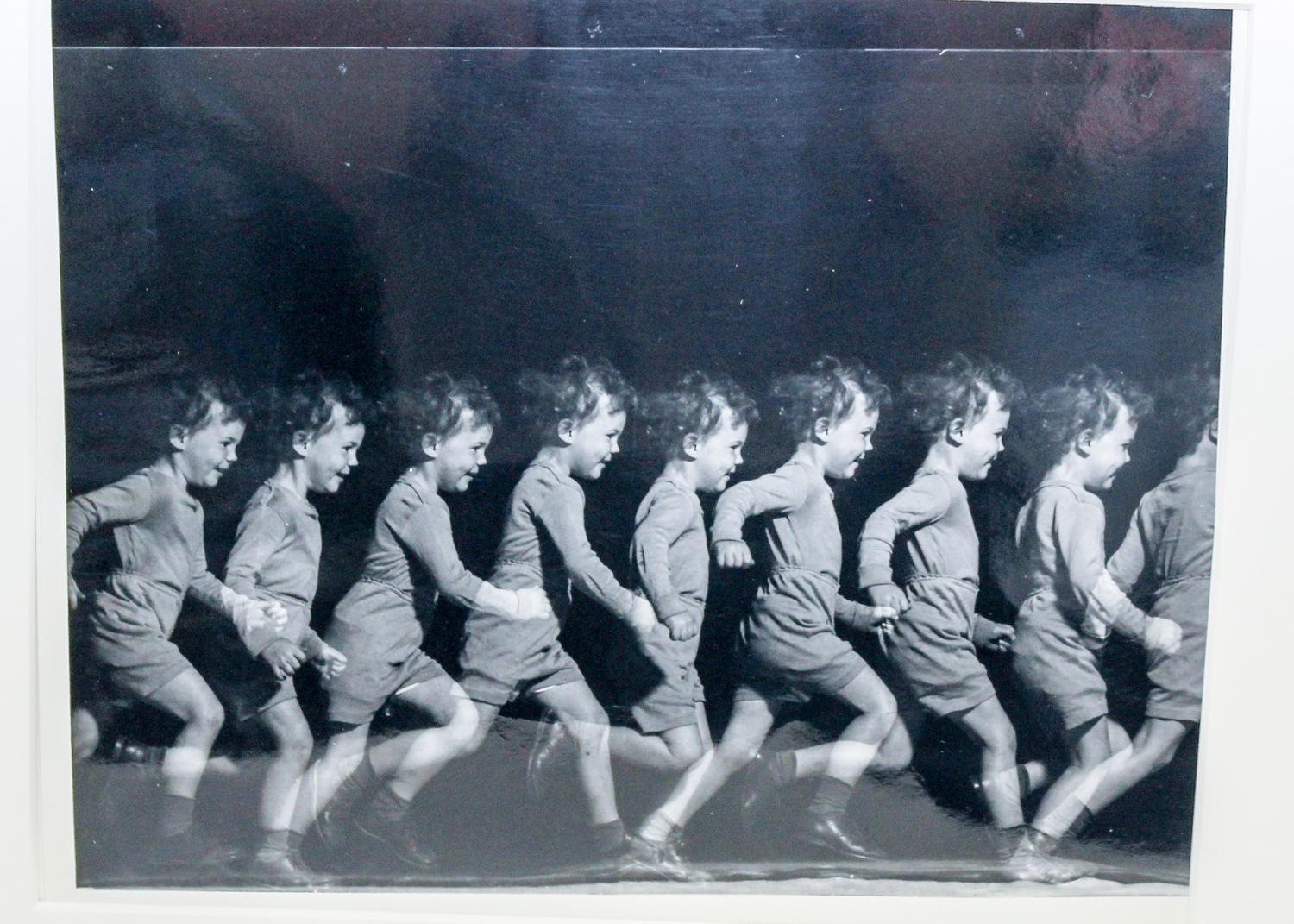 Harold Eugene Edgerton, (American, 1903-1990), Bob Running, 1939