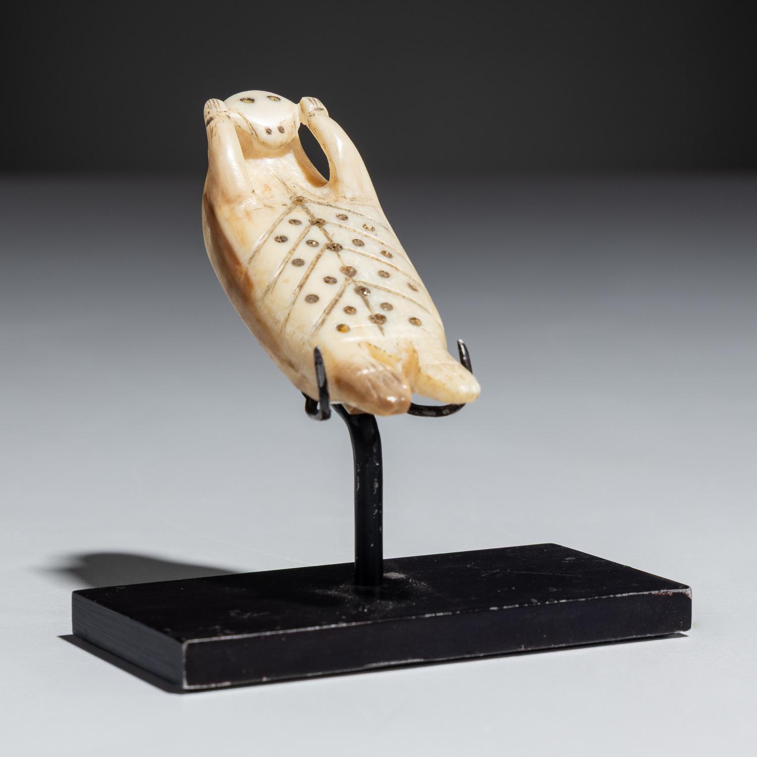 Inupiat Carved Kayak Toggle