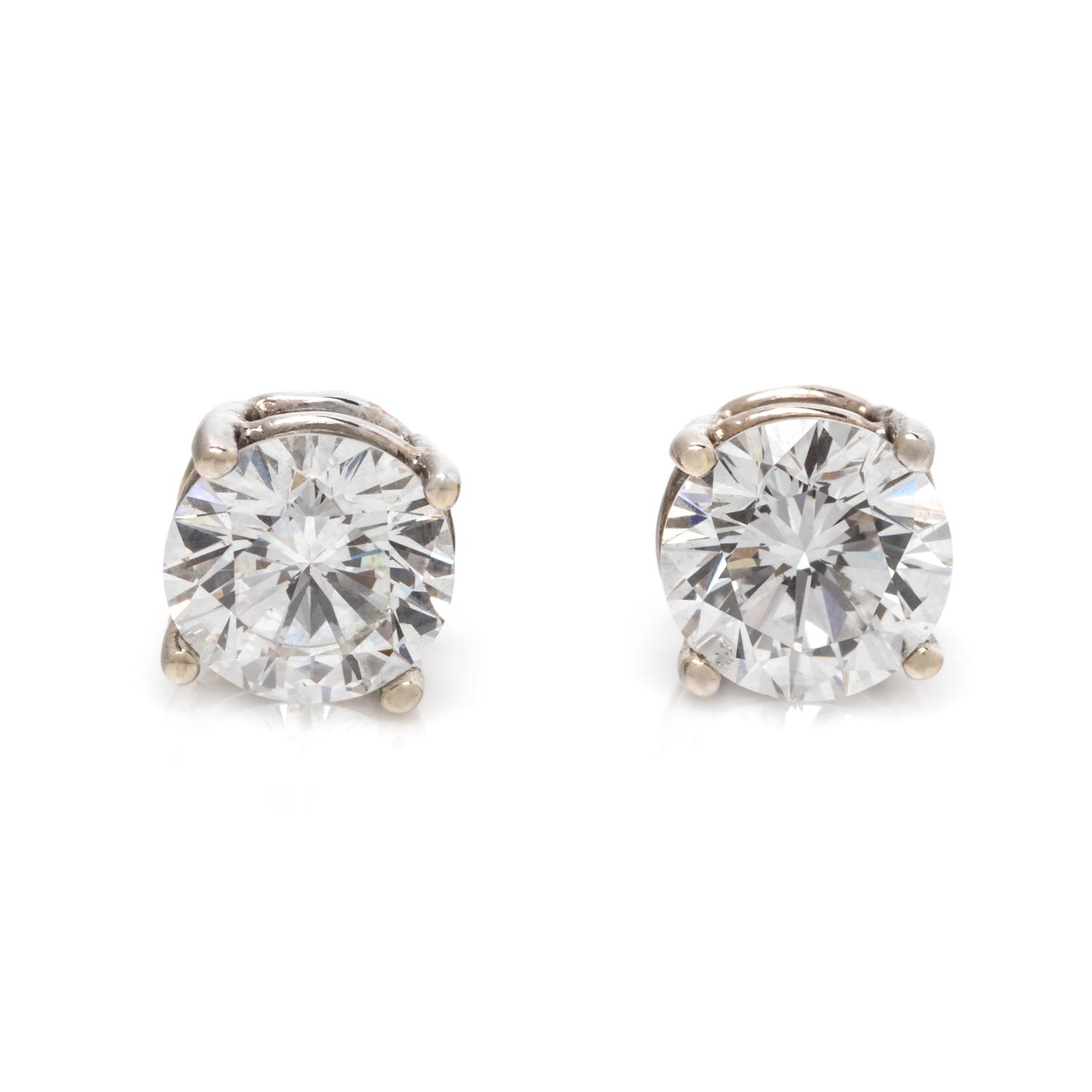 SIDNEY GARBER, DIAMOND STUD EARRINGS