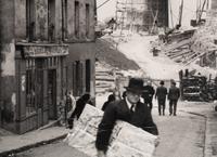 André Kertész (1894-1985) Meudon, 1928