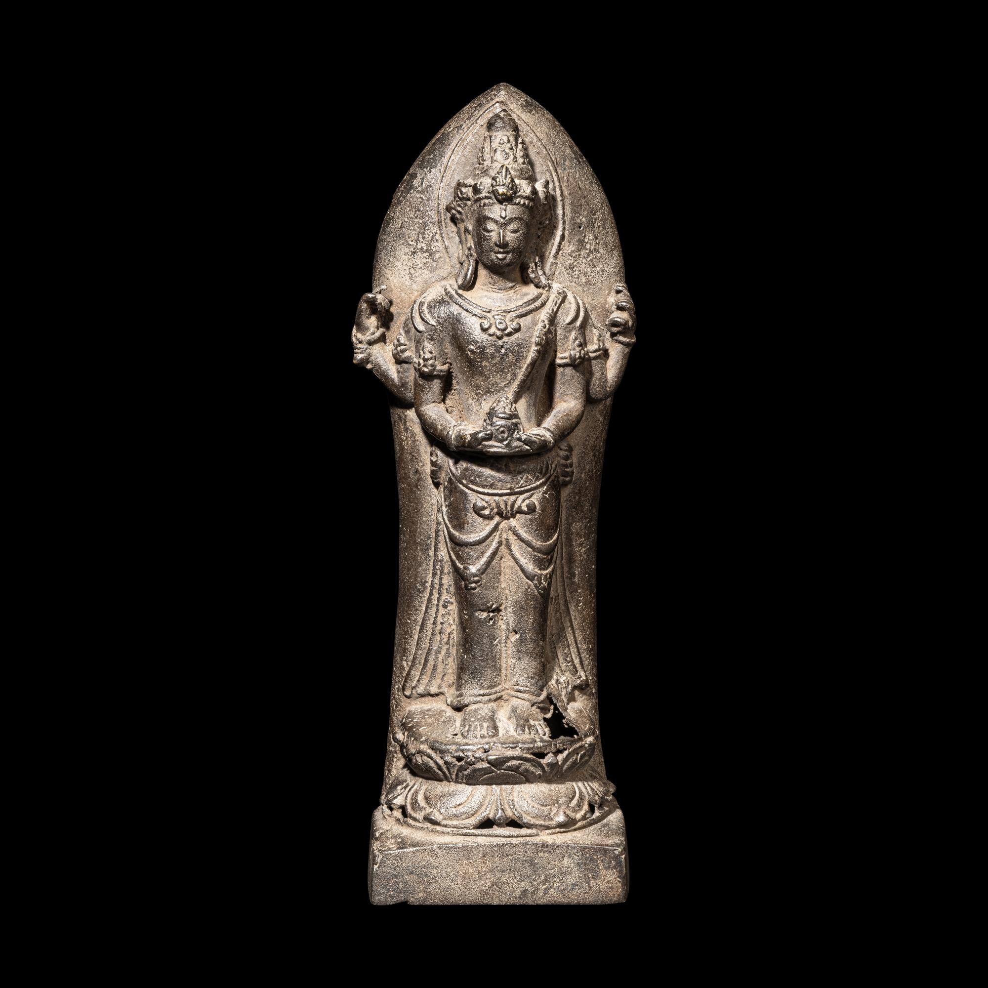 A Bronze Figure of Shiva, Possibly East Java, 13th-14th Century 或東爪哇 十三-十四世紀 青銅濕婆立像
