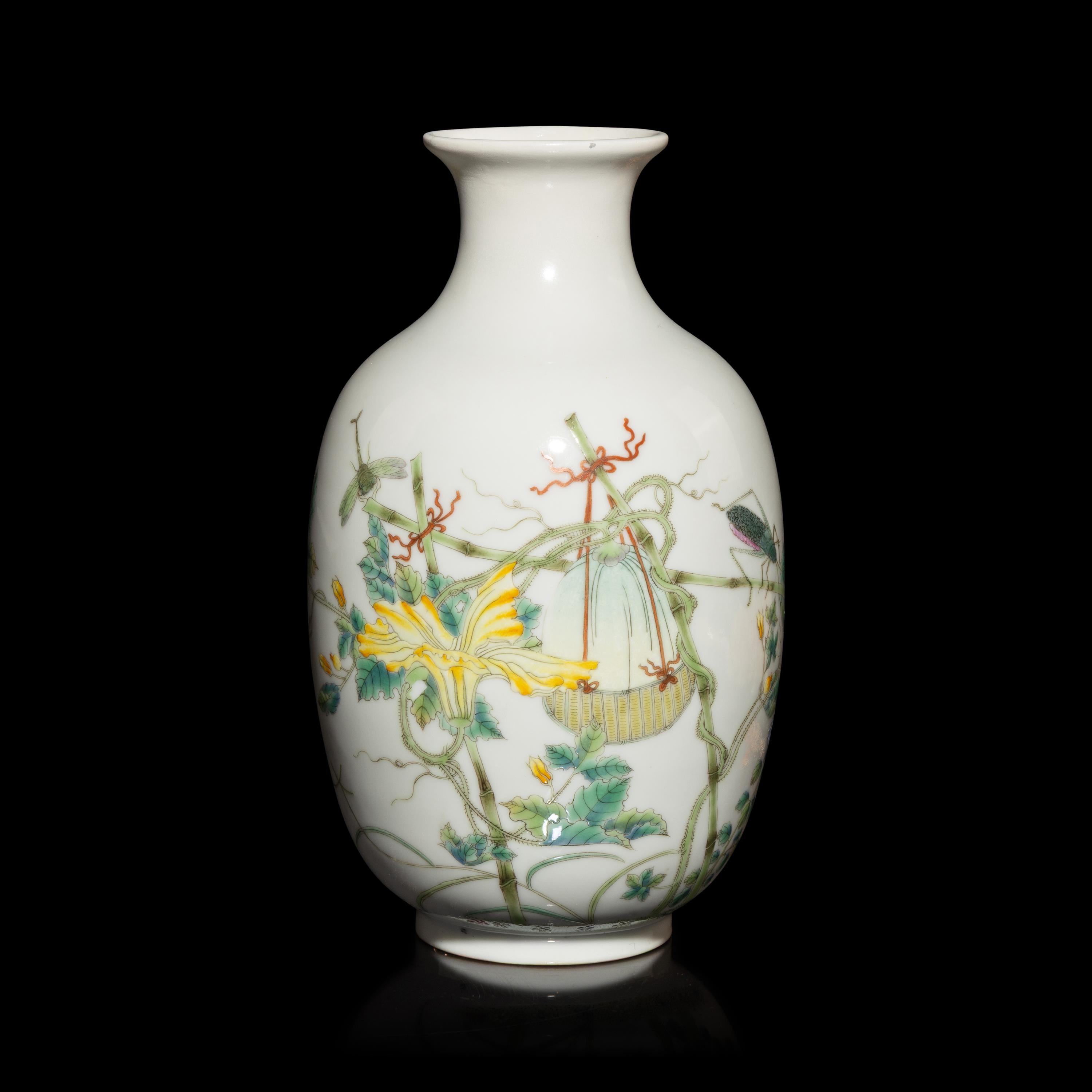 A Chinese Famille Rose Porcelain Vase, Late 19th-20th Century — 晚清-民國 粉彩瓜果草蟲圖賞瓶
