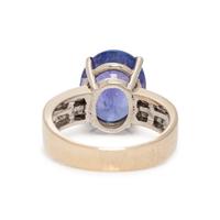 TANZANITE AND DIAMOND RING