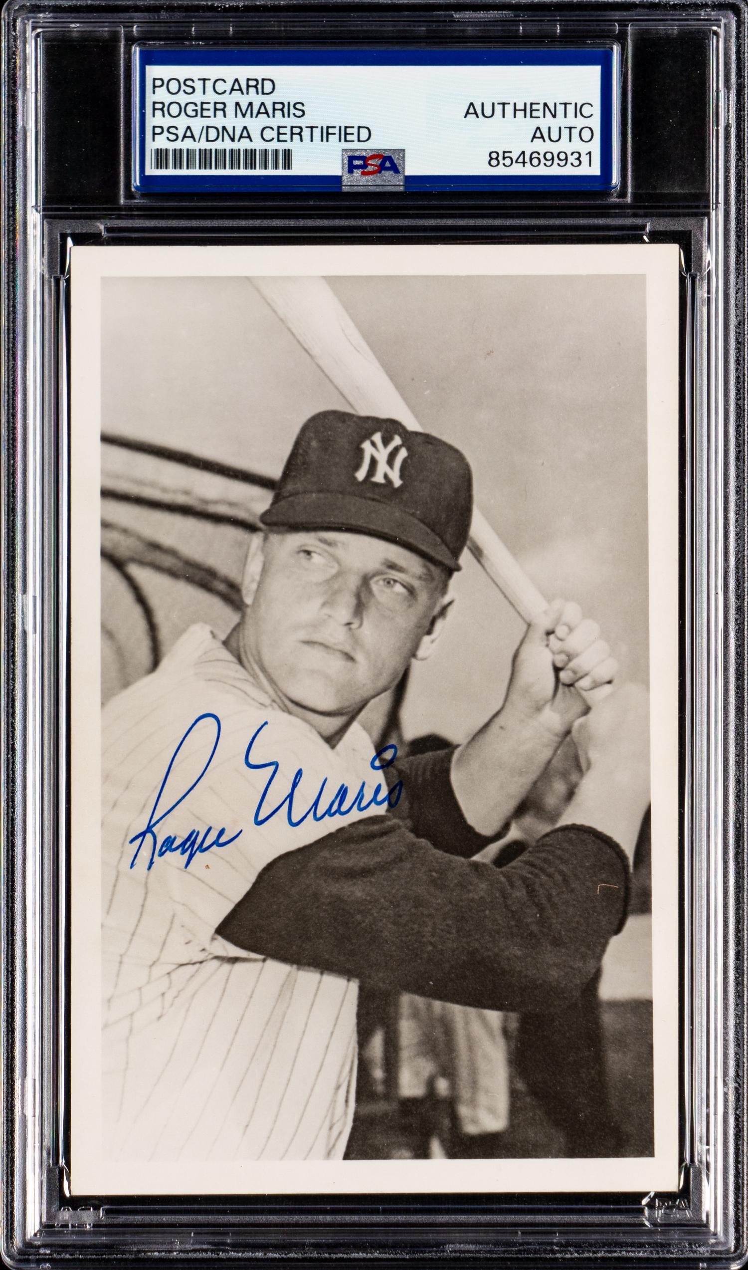 A Roger Maris Signed Autograph New York Yankees Postcard (PSA ENCAPSULATED)