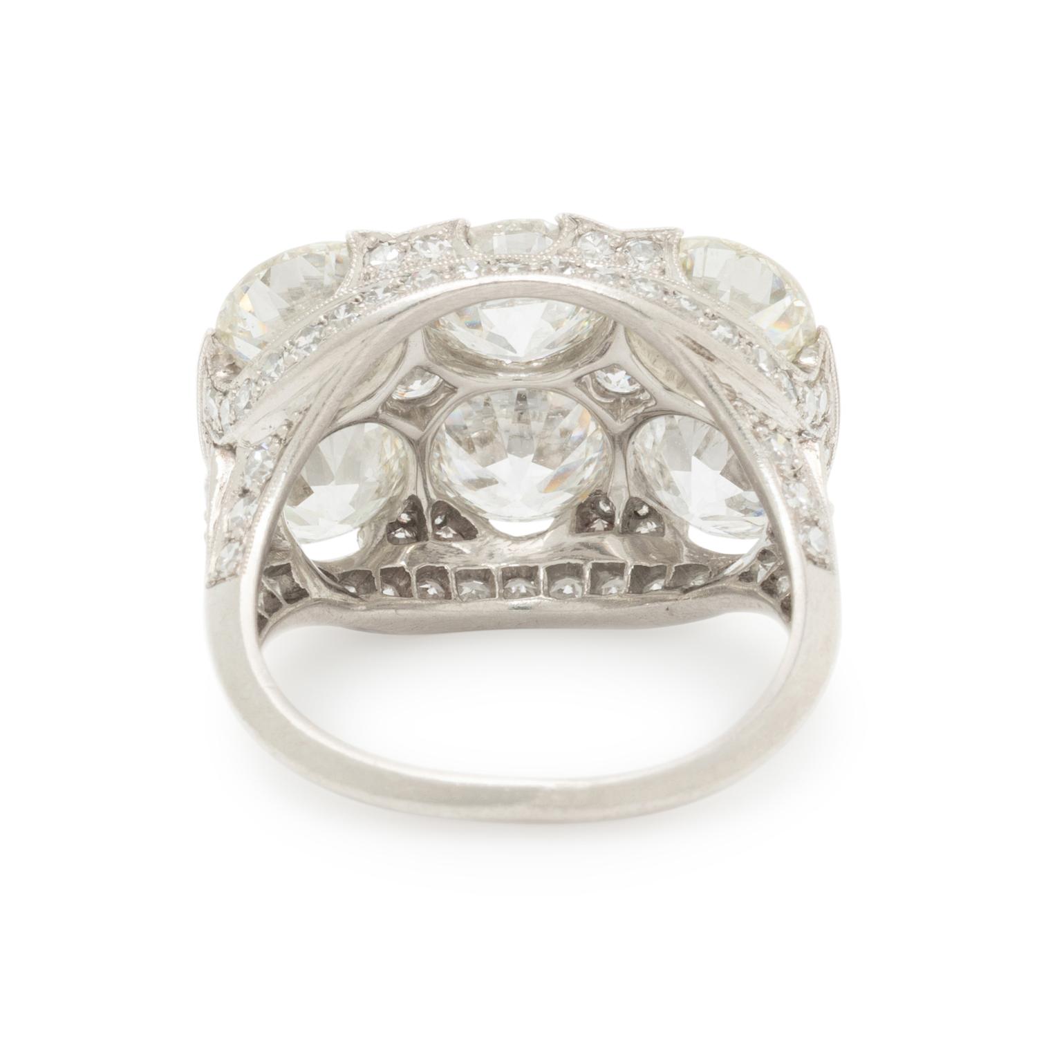 ANTIQUE, DIAMOND AND PLATINUM RING