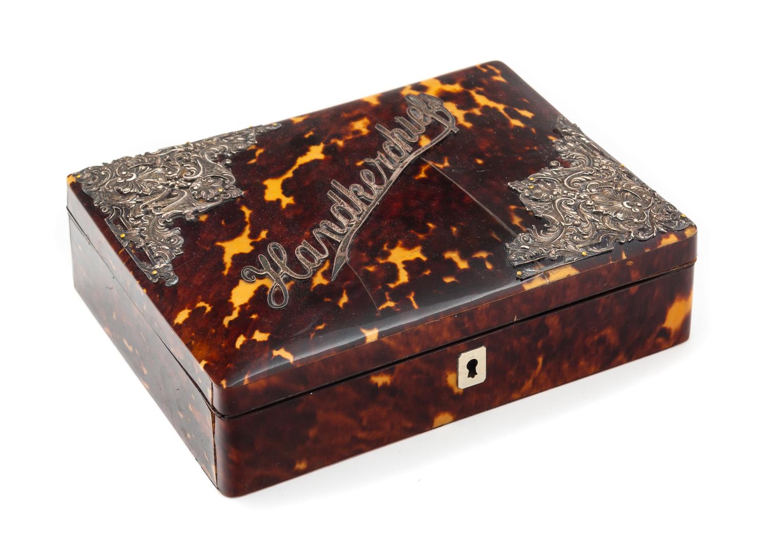 An English Silver Mounted Tortoise Shell Handkerchief Casket Height 2 1/4 x width 7 3/4 inches. — LATE 19TH/EARLY 20TH CENTURY
