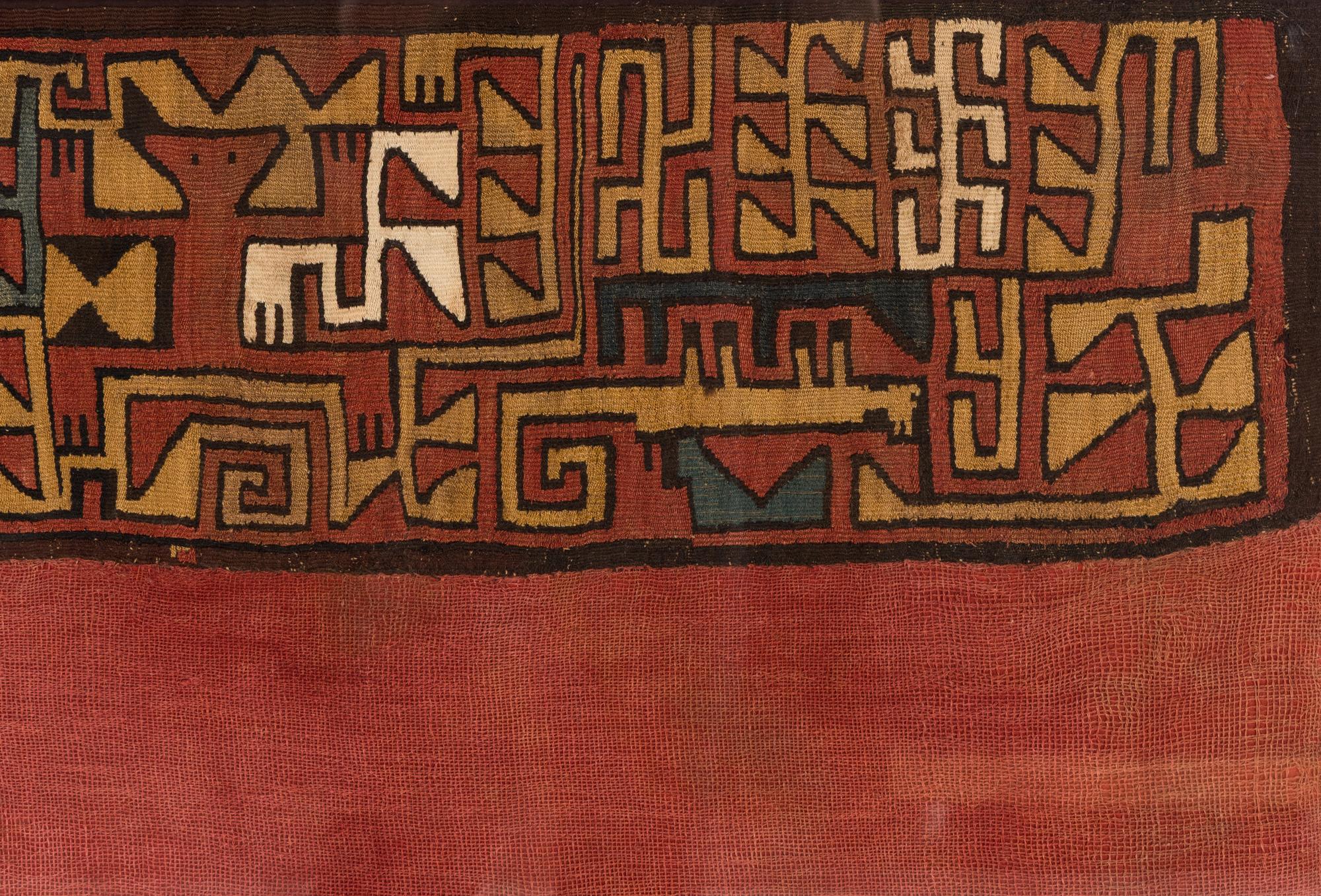 A Proto-Nazca Mantle