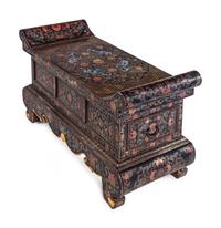 A Chinese Export Black Lacquer Bench