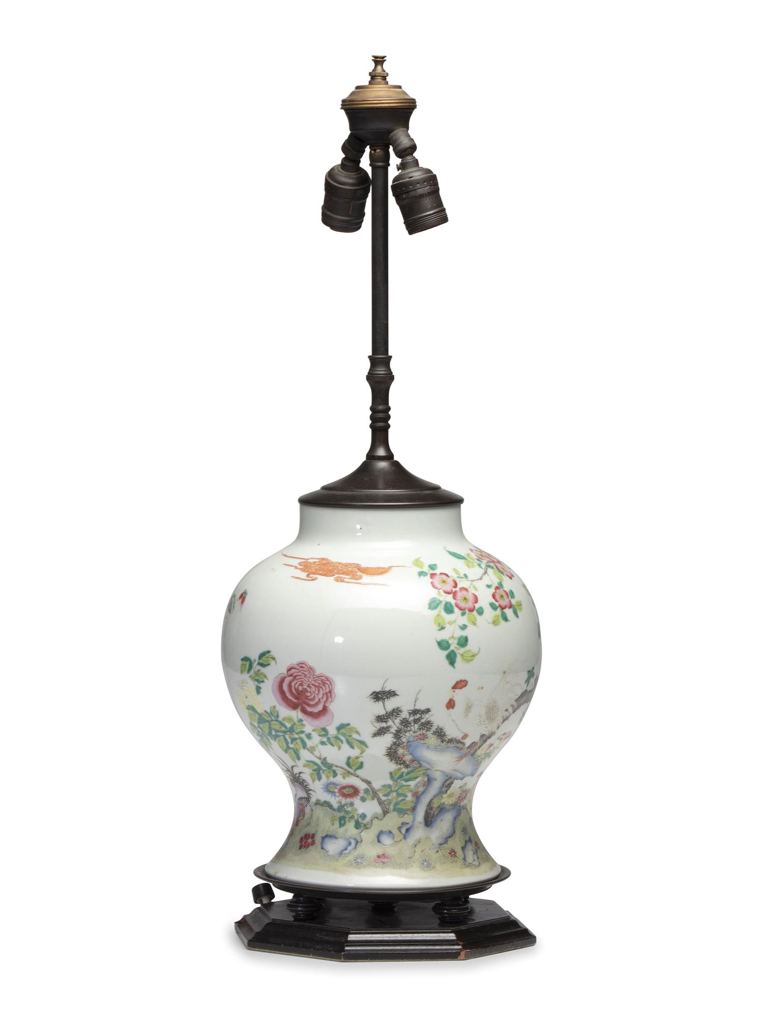 A Chinese Famille Rose Porcelain Jar