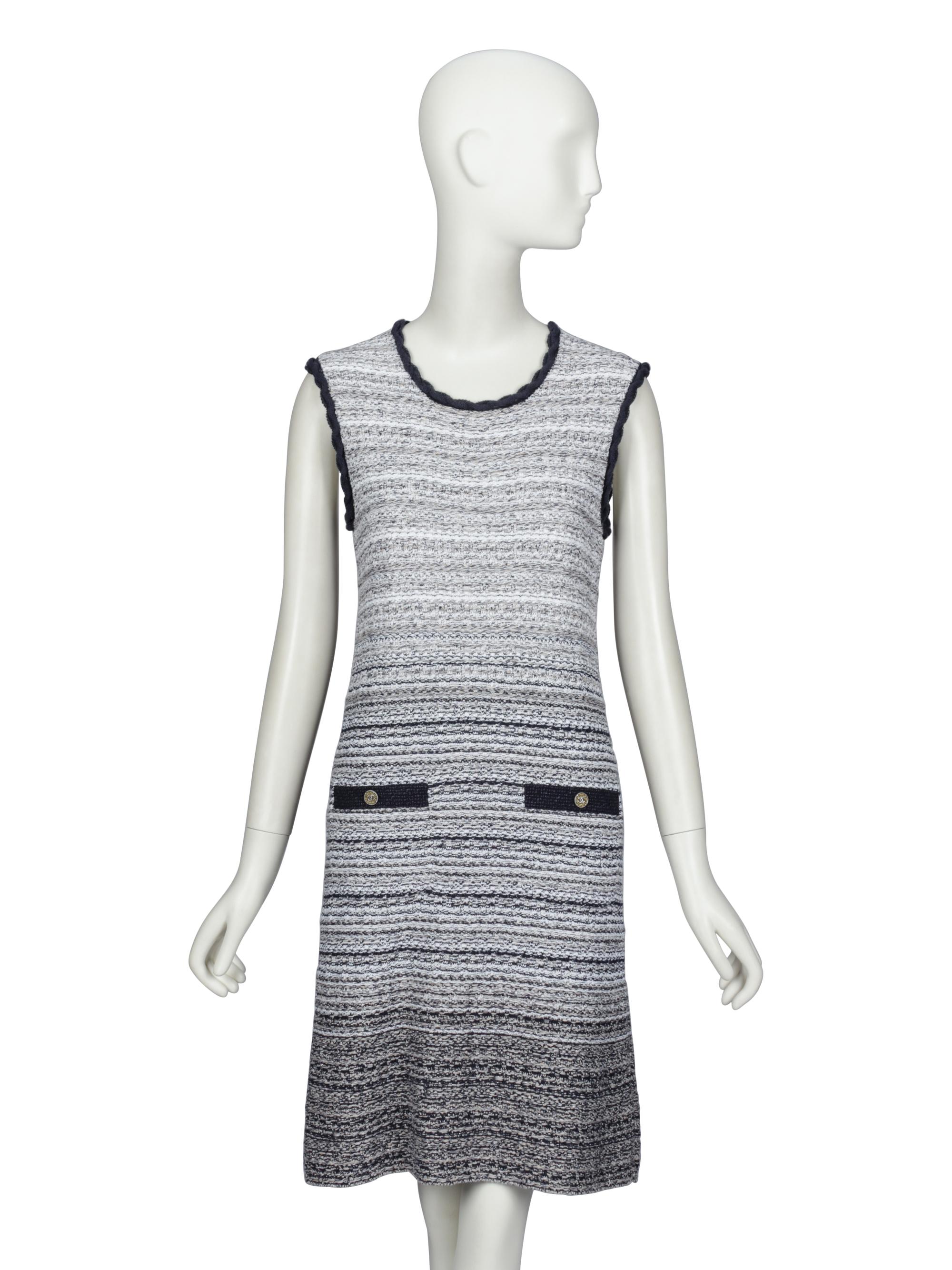 CHANEL, SLEEVELESS GRADIENT KNIT DRESS