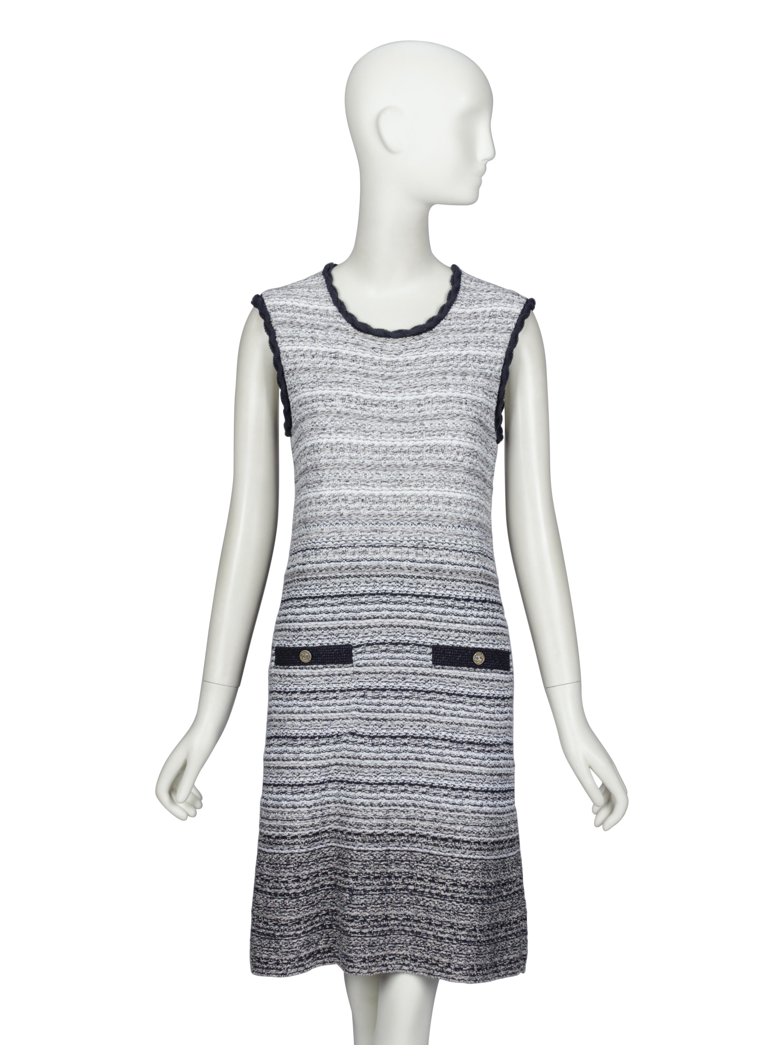 CHANEL, SLEEVELESS GRADIENT KNIT DRESS