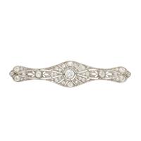 ANTIQUE, DIAMOND AND PLATINUM BROOCH