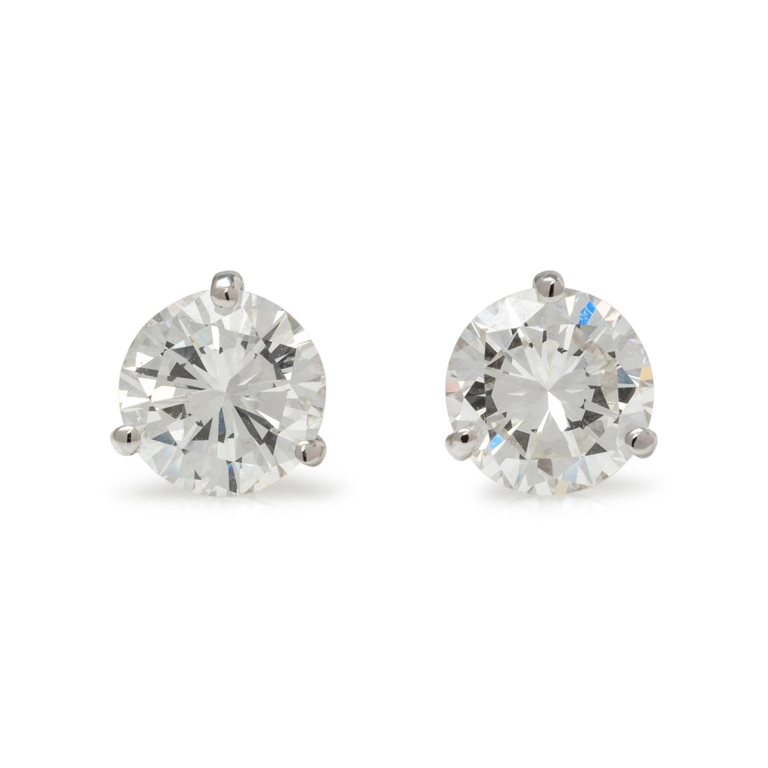 DIAMOND STUD EARRINGS