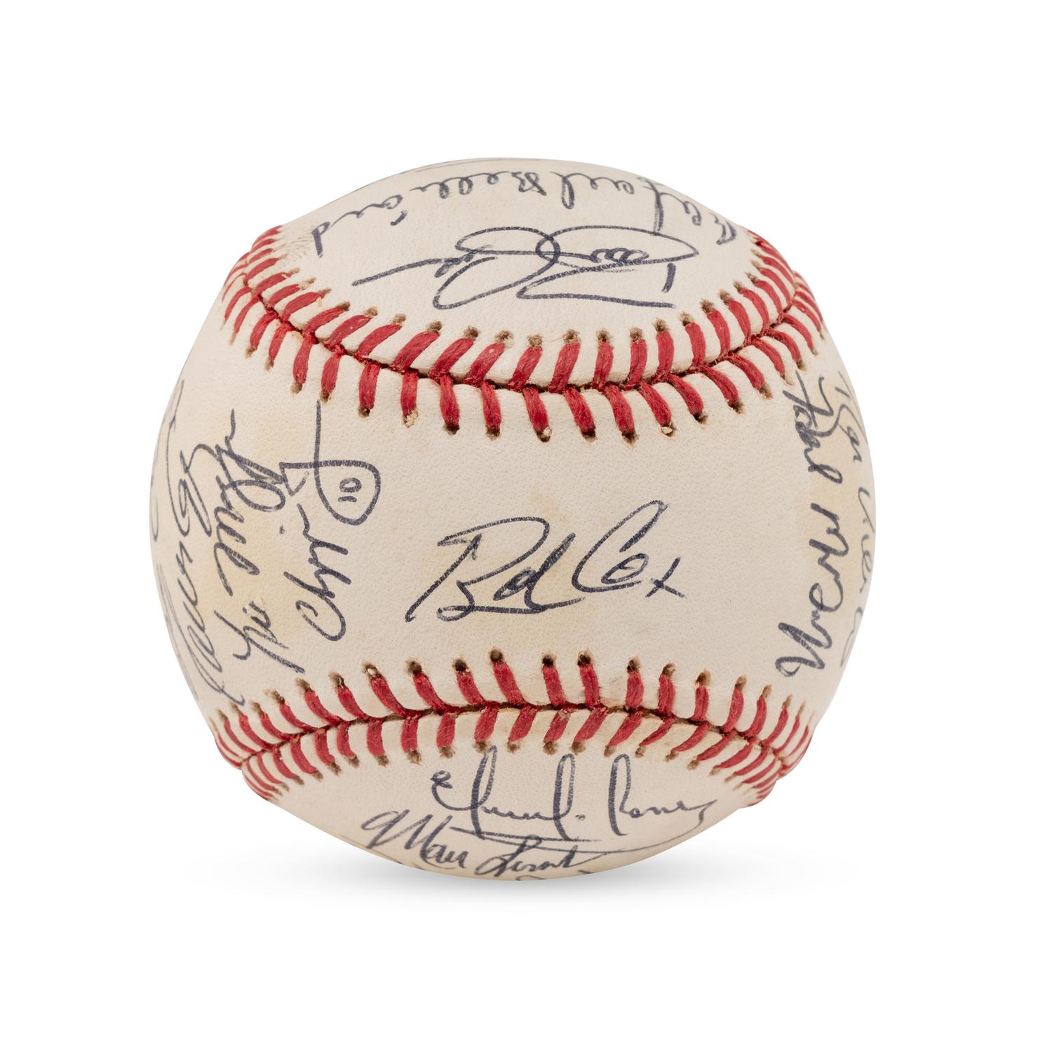 A 1995 World Series Champions Atlanta Braves Team Signed Autograph Baseball (Beckett Authentication Services Letter of Authenticity)
