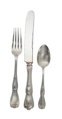 An American Silver Flatware Service, Hess & Culbertson, St. Louis Missouri, comprising: 10 dinner knives 10 luncheon knives 17 dinner f