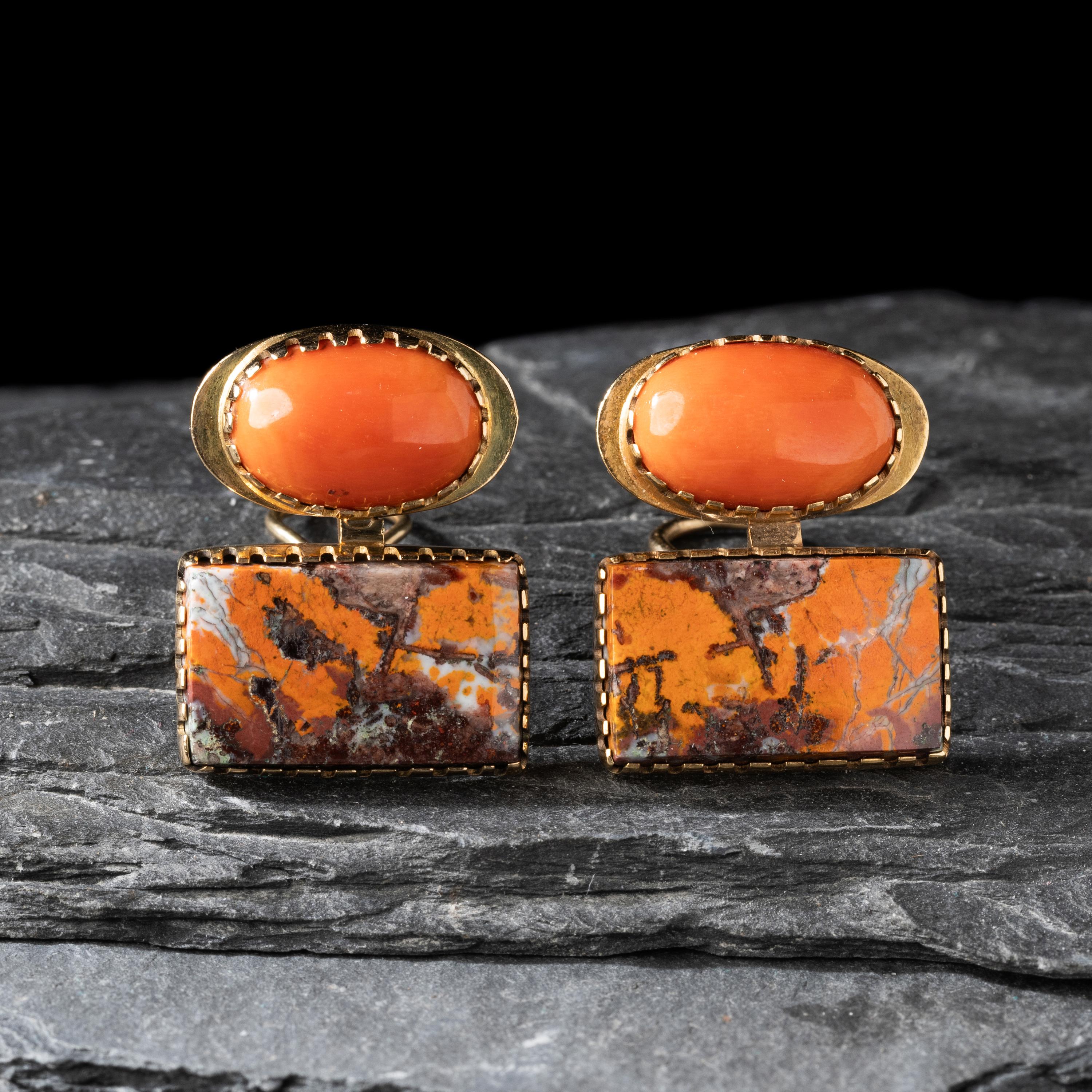 Gail Bird and Yazzie Johnson (Kewa-Laguna, b. 1949) / (Diné, b. 1946) — 18K Gold, Coral, and Agate Clip Earrings