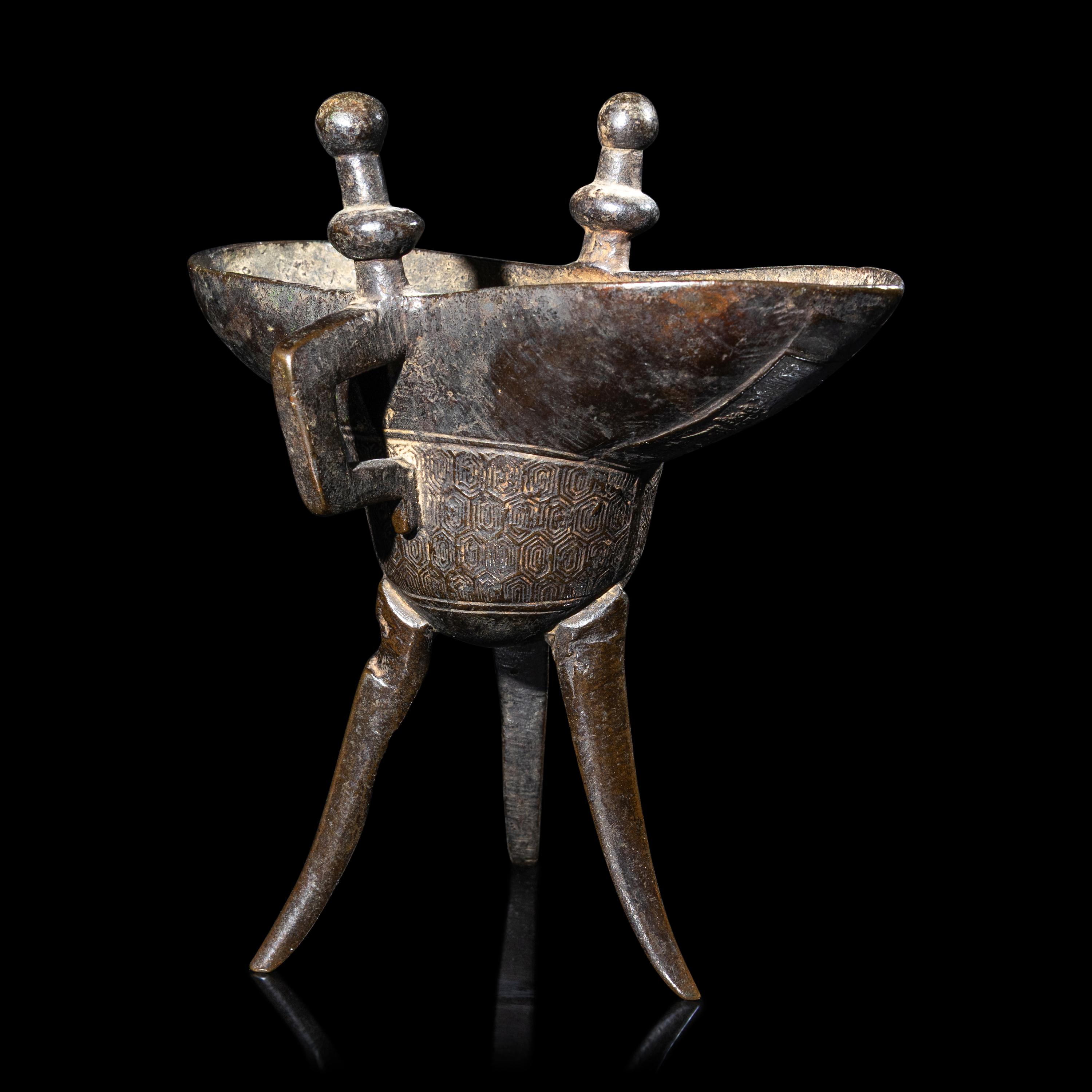 A Chinese Bronze Jue Vessel, Ming Dynasty, Zhengde Period 明正德 青銅爵