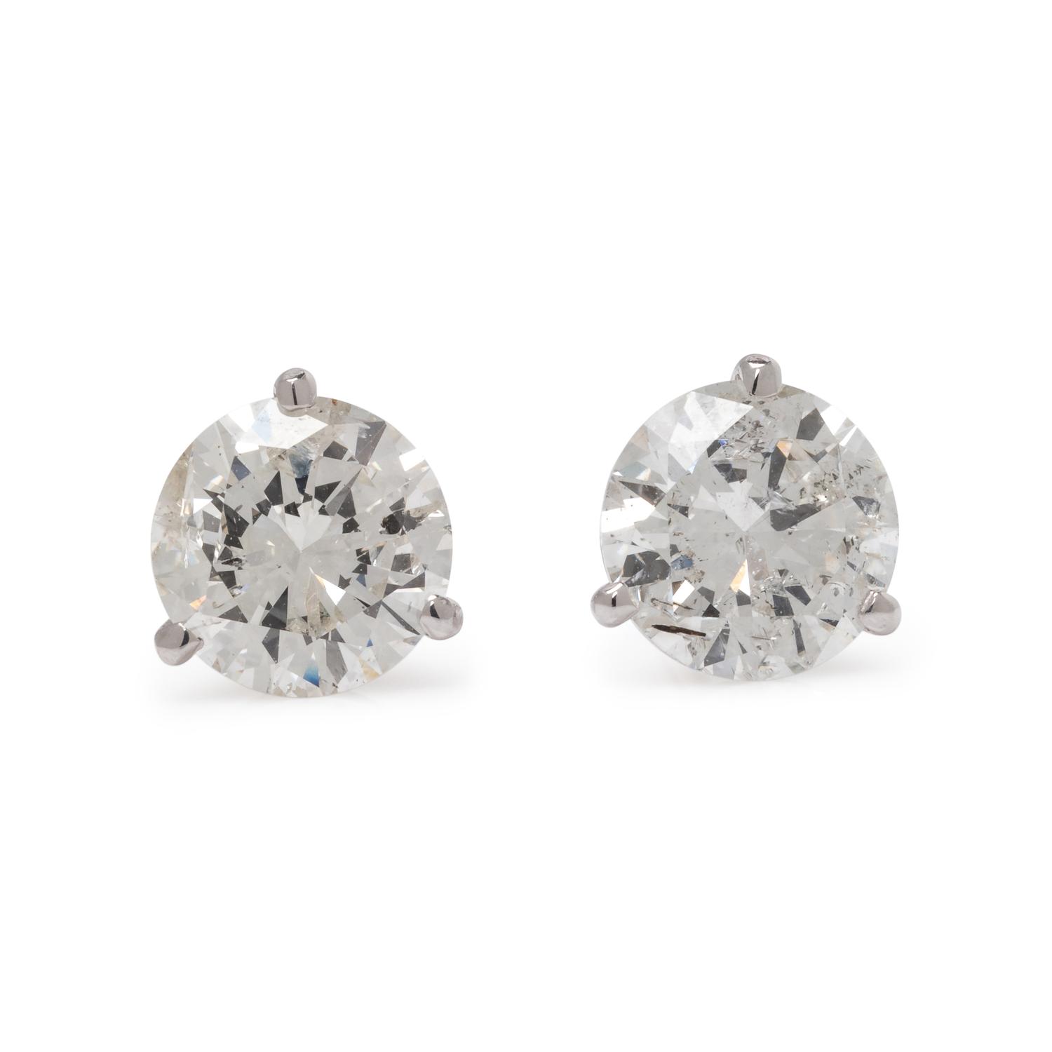 DIAMOND STUD EARRINGS